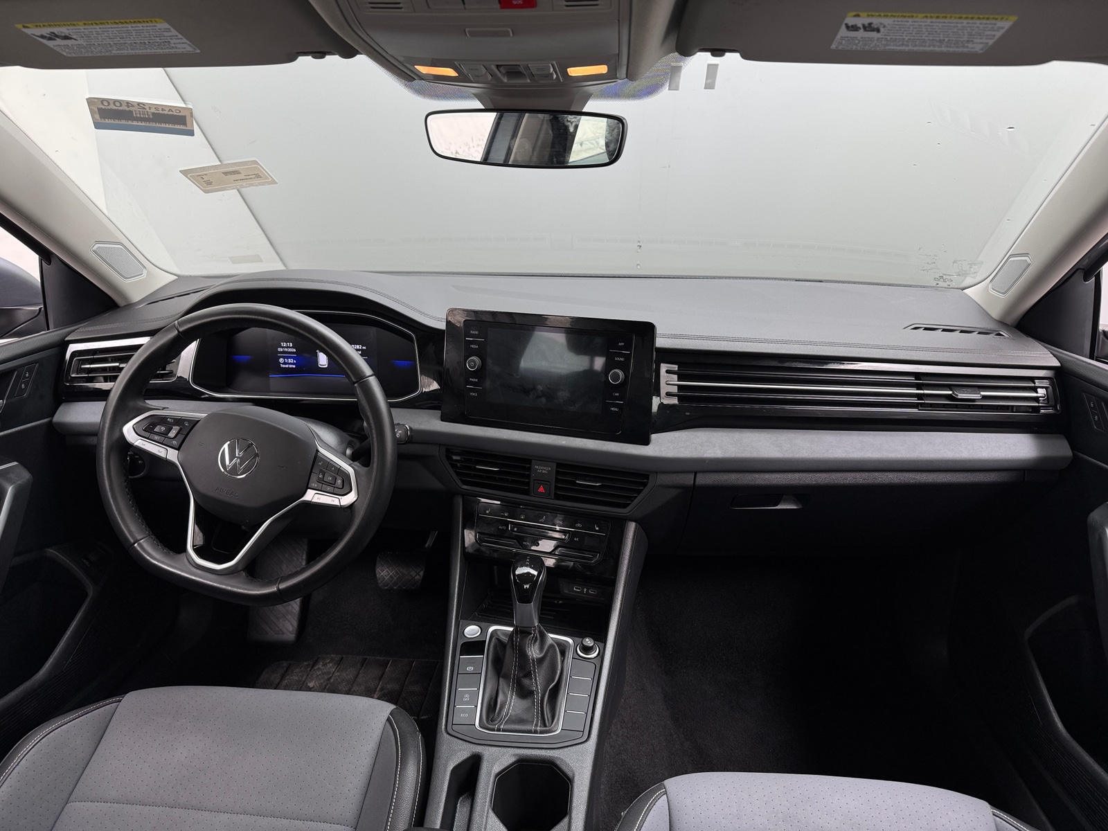 Thumbnail: 2025 Volkswagen Jetta - 2