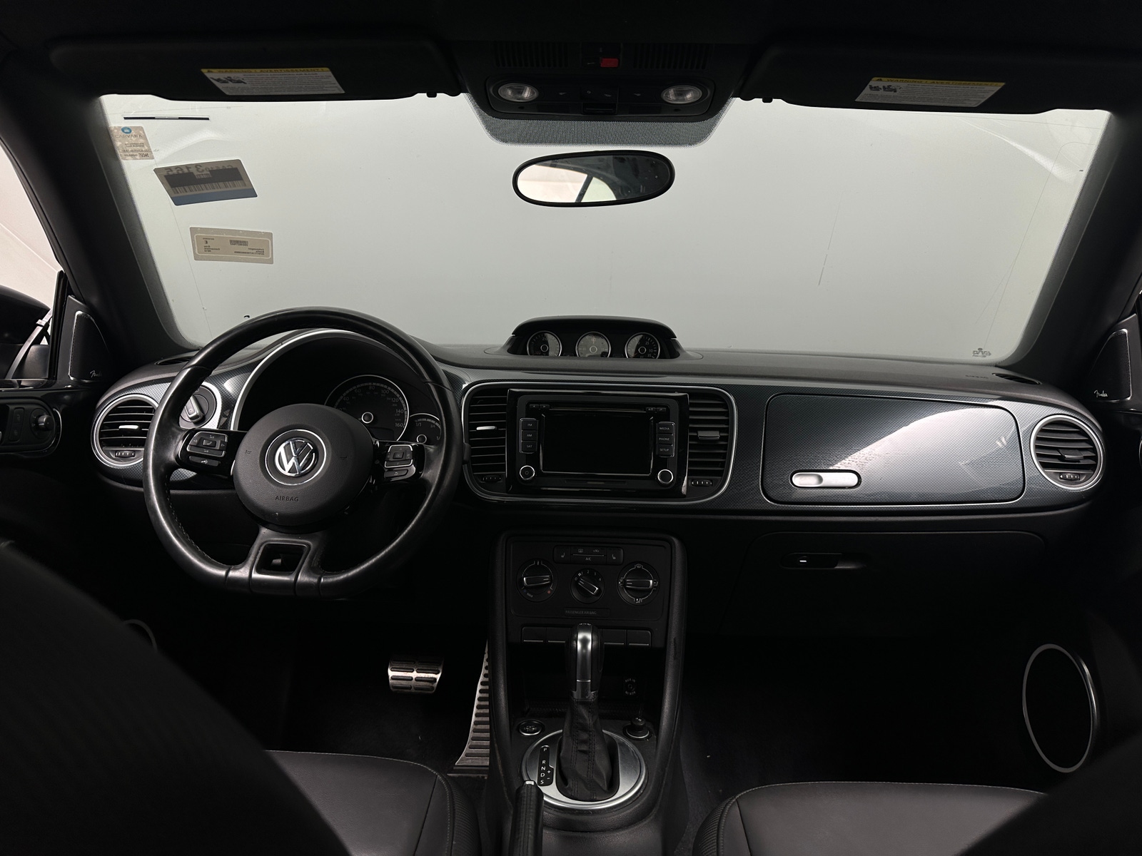 Thumbnail: 2014 Volkswagen Beetle - 3