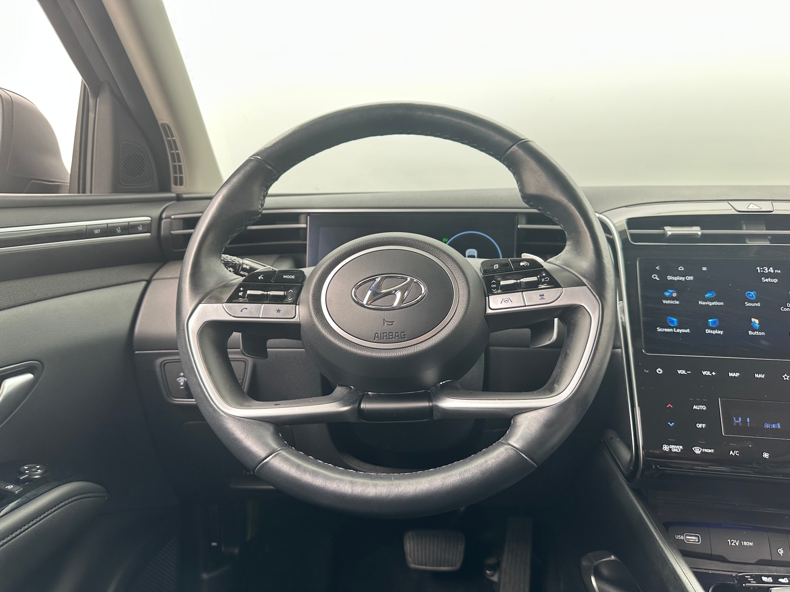 Thumbnail: 2023 Hyundai Tucson - 4