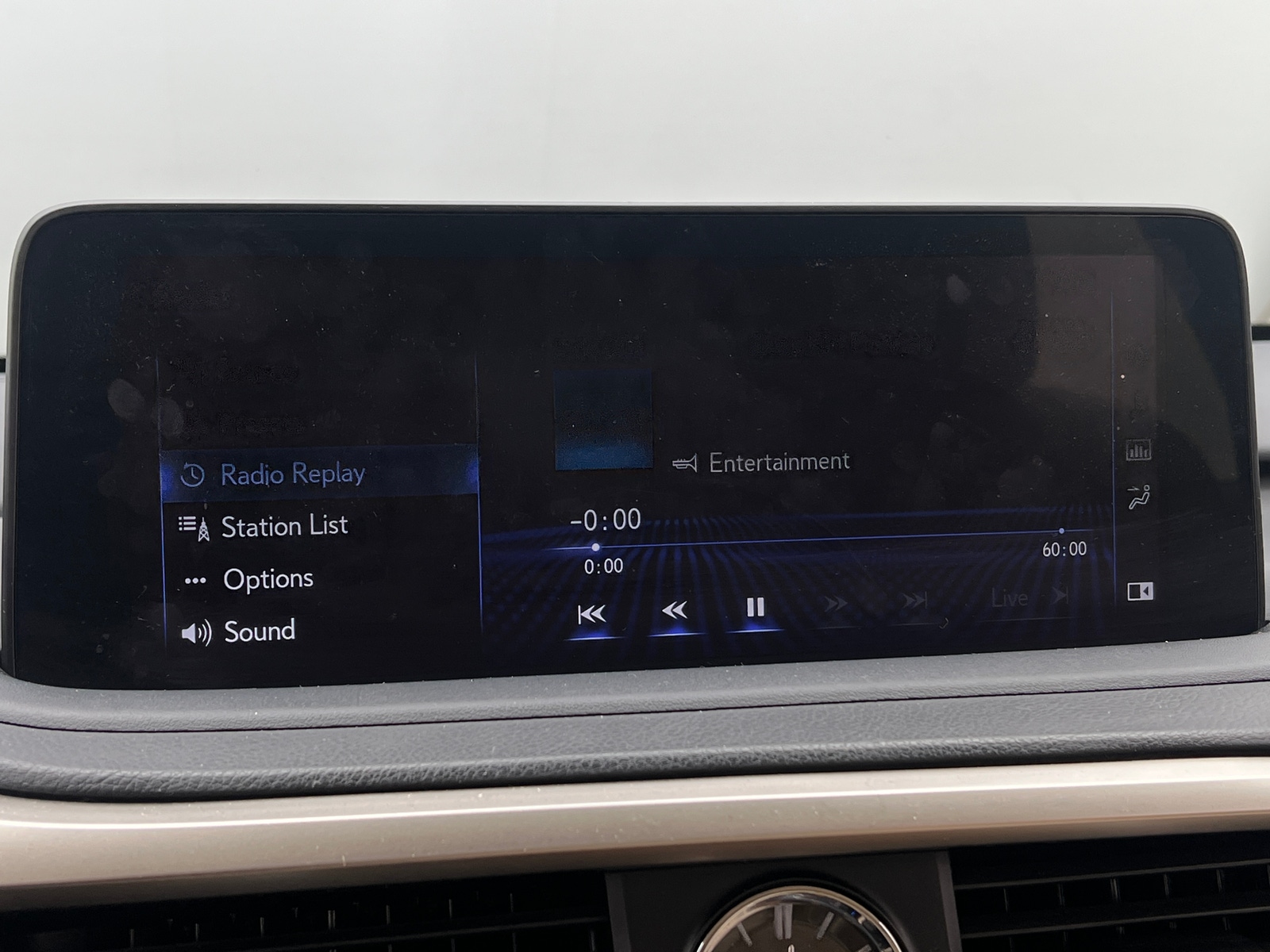 Thumbnail: 2021 Lexus RX - 3