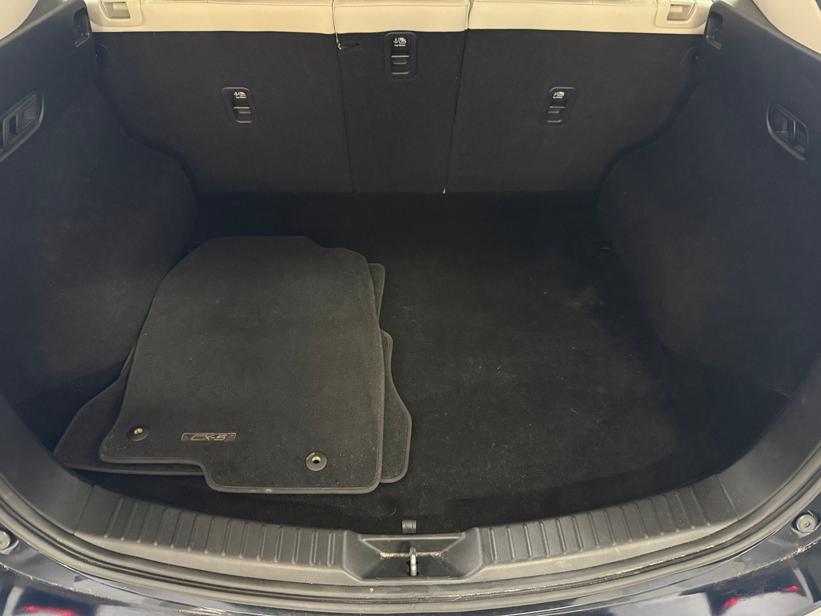 Thumbnail: 2018 Mazda CX-5 - 6