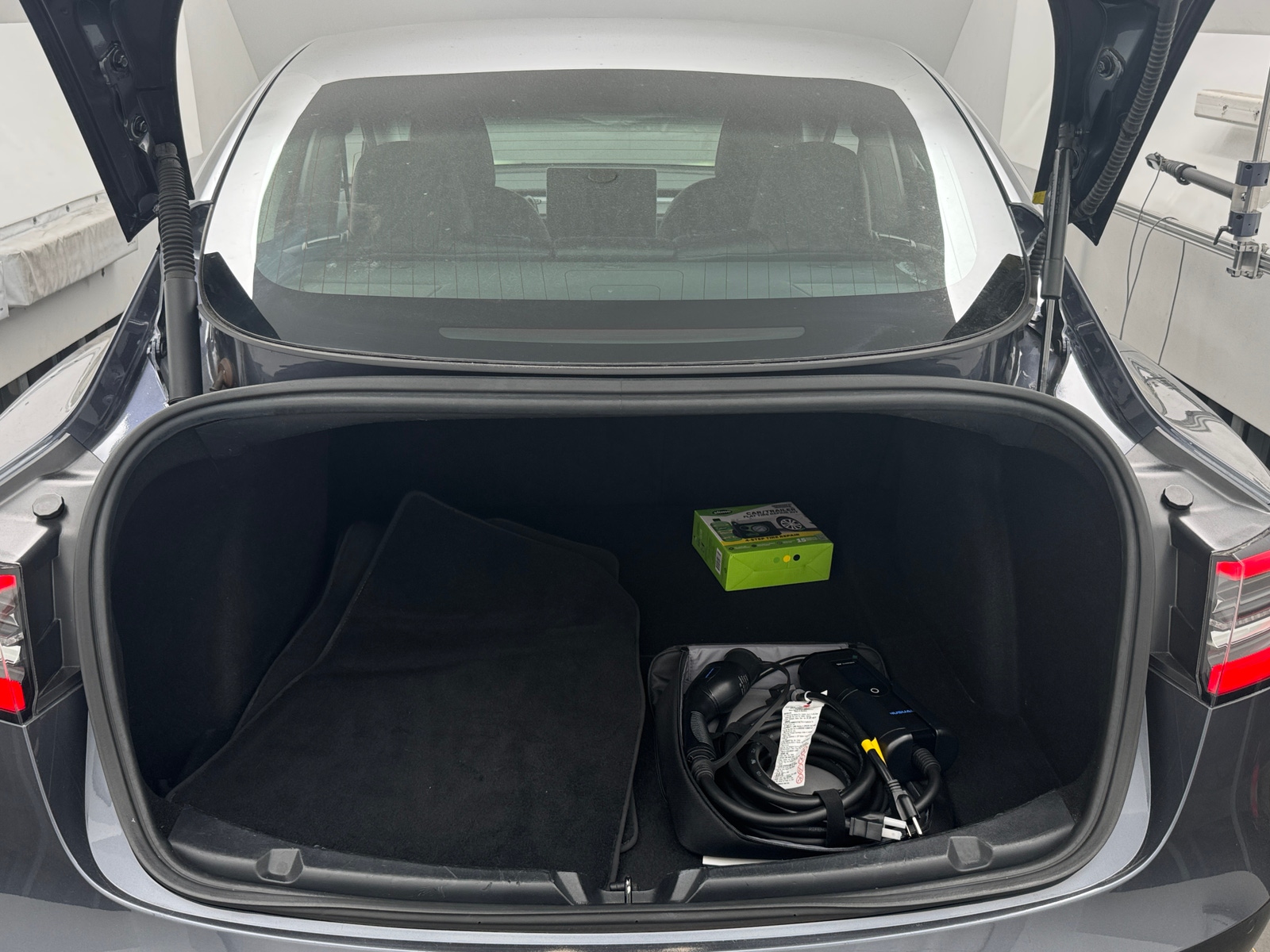 Thumbnail: 2022 Tesla Model 3 - 6