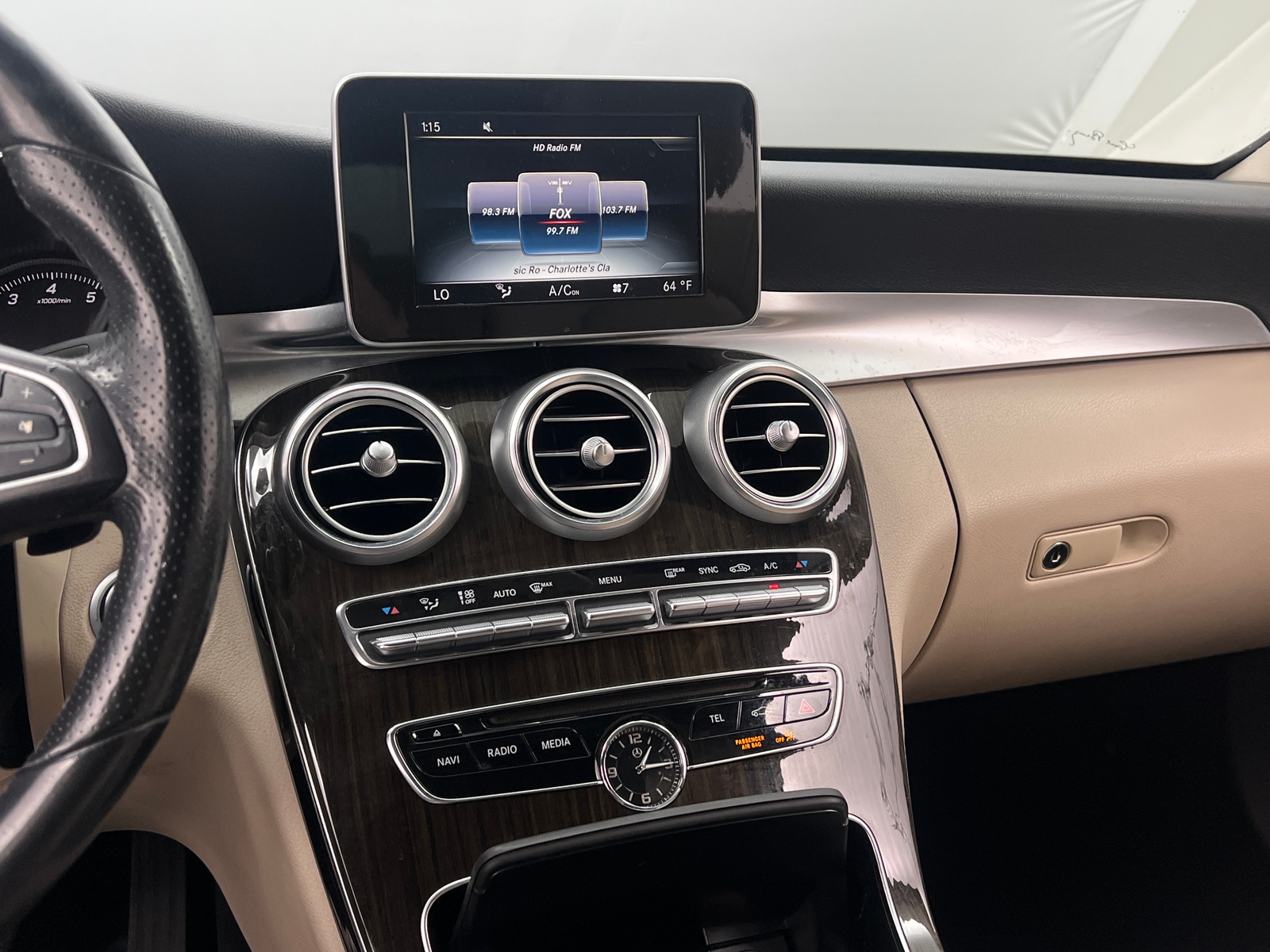 Thumbnail: 2017 Mercedes-Benz C-Class - 3