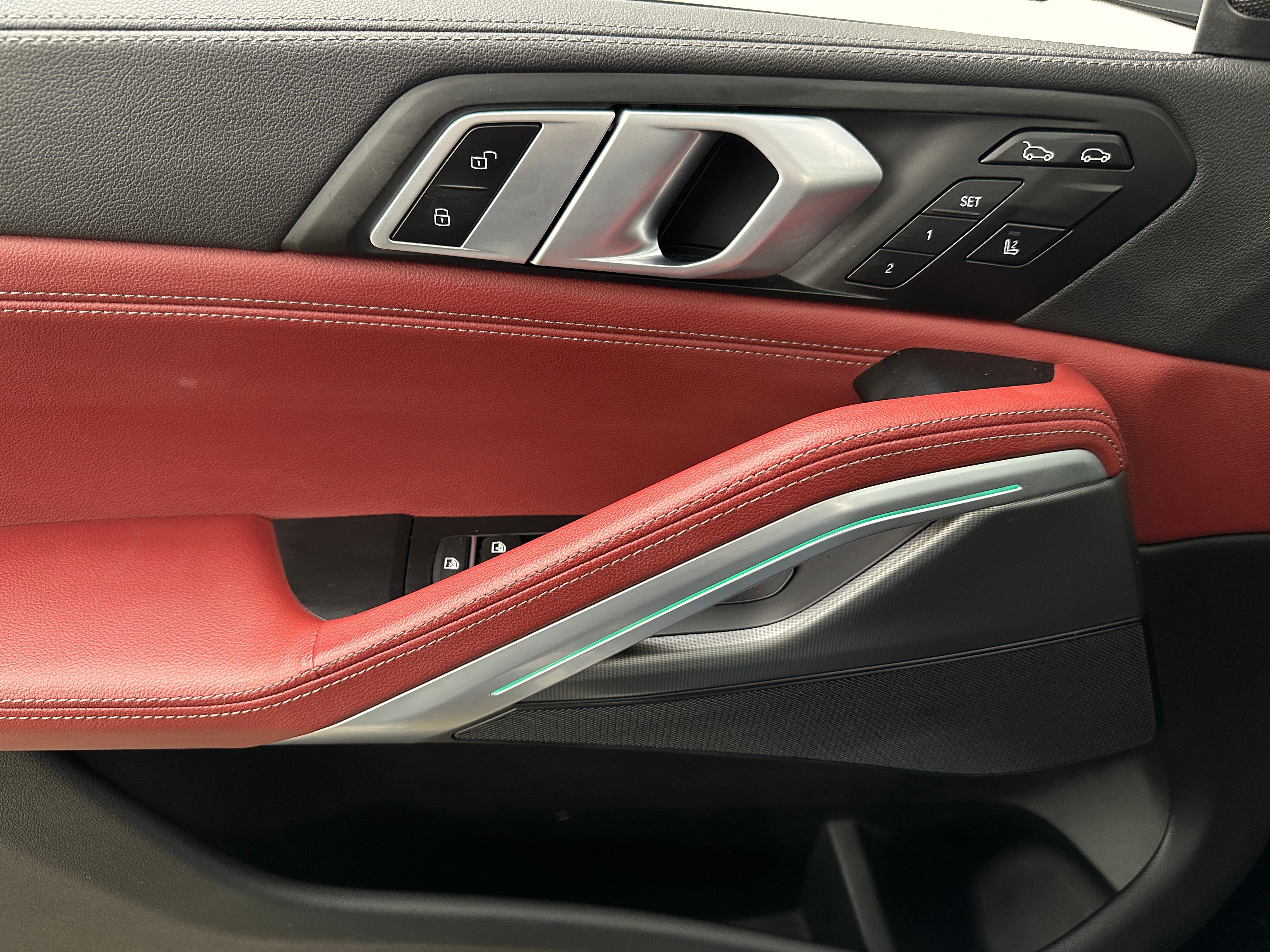 2022 BMW X6