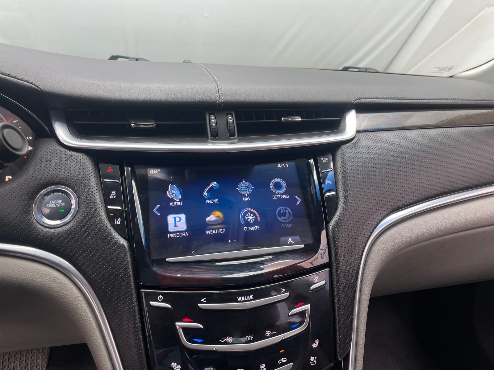 Thumbnail: 2013 Cadillac XTS - 3