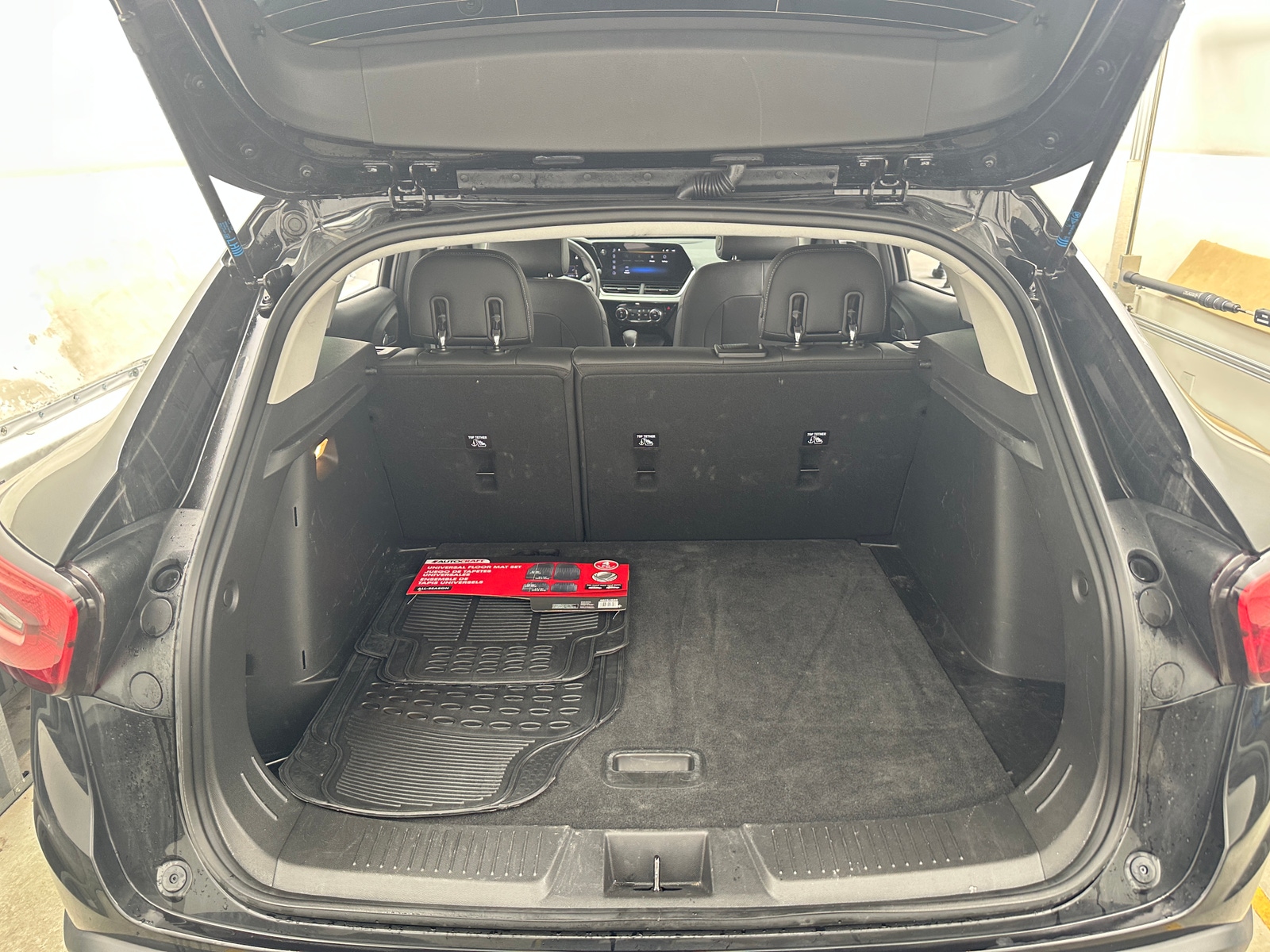 Thumbnail: 2025 Chevrolet Trax - 7