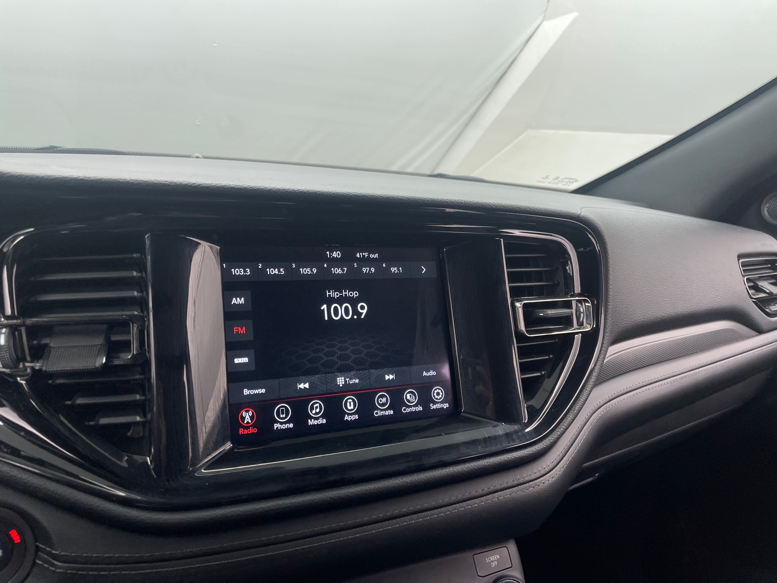 Thumbnail: 2021 Dodge Durango - 4