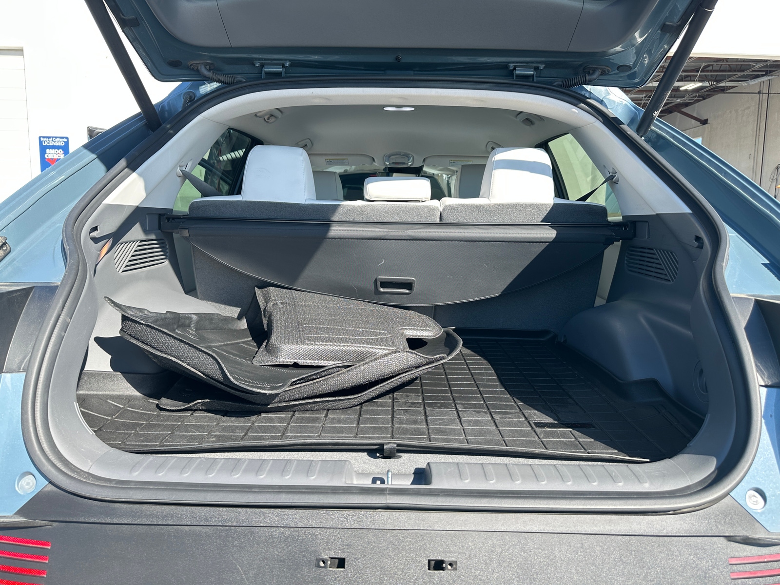 Thumbnail: 2023 Hyundai Ioniq 5 - 6