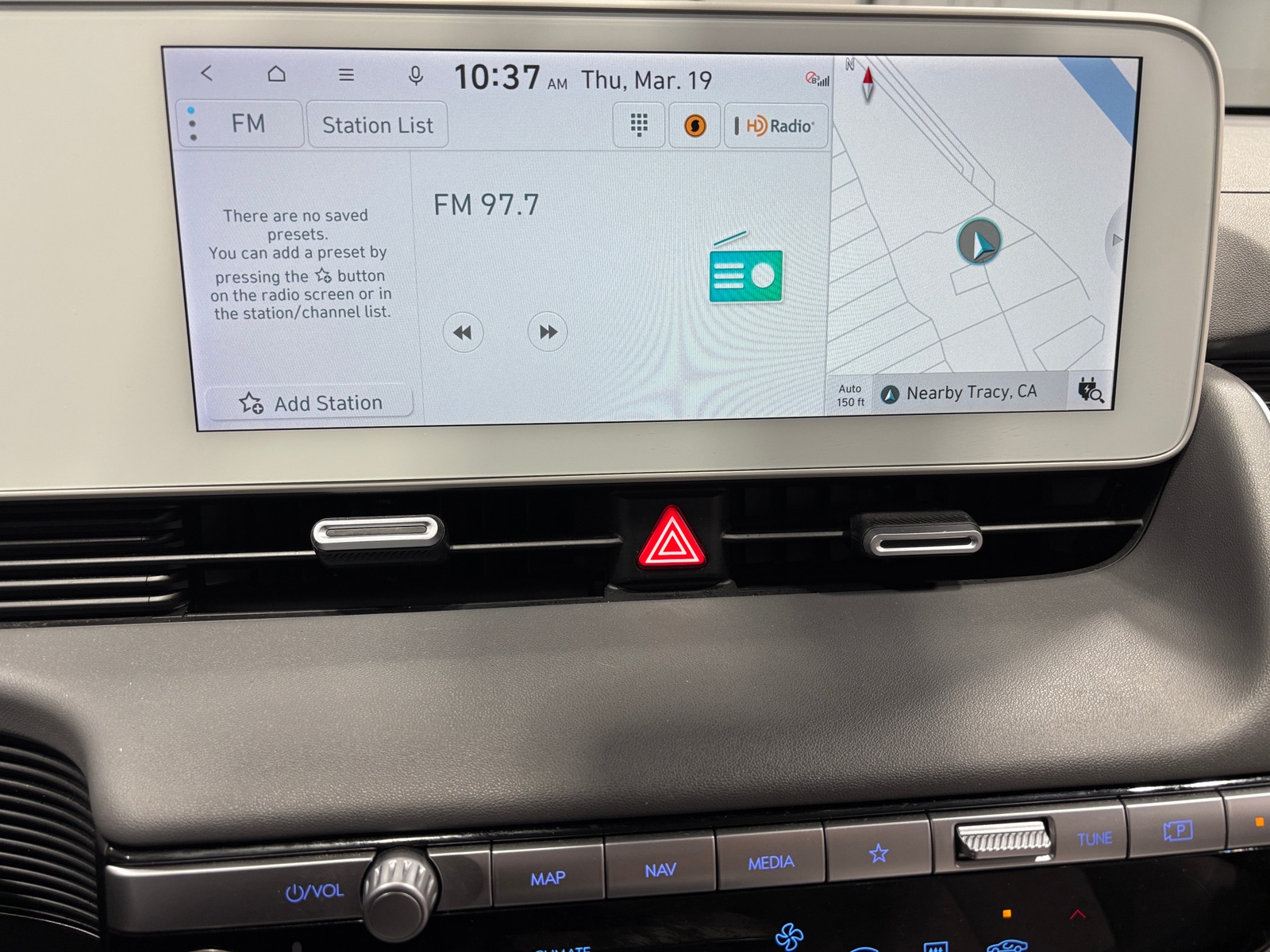 Thumbnail: 2023 Hyundai Ioniq 5 - 3