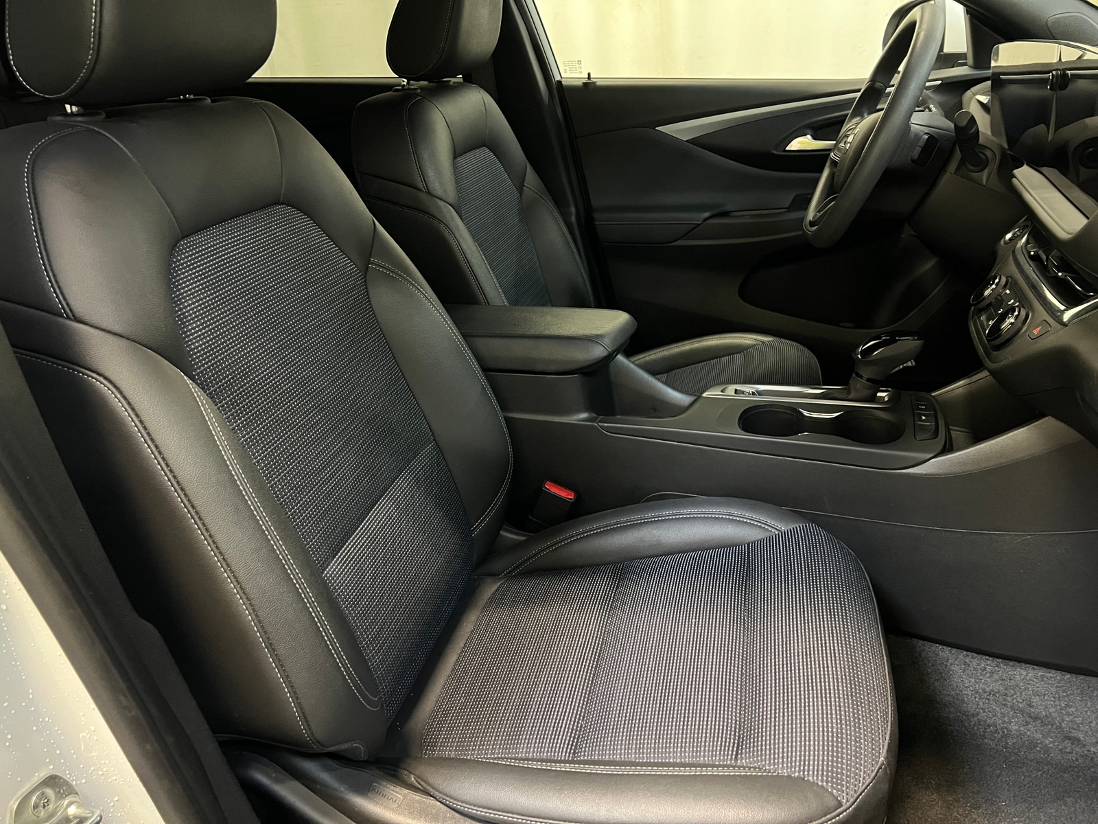 Thumbnail: 2025 Buick Envista - 2