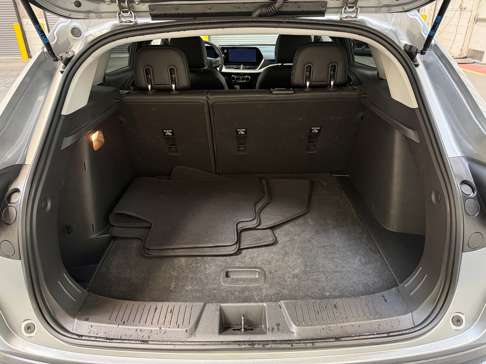 Thumbnail: 2025 Chevrolet Trax - 7