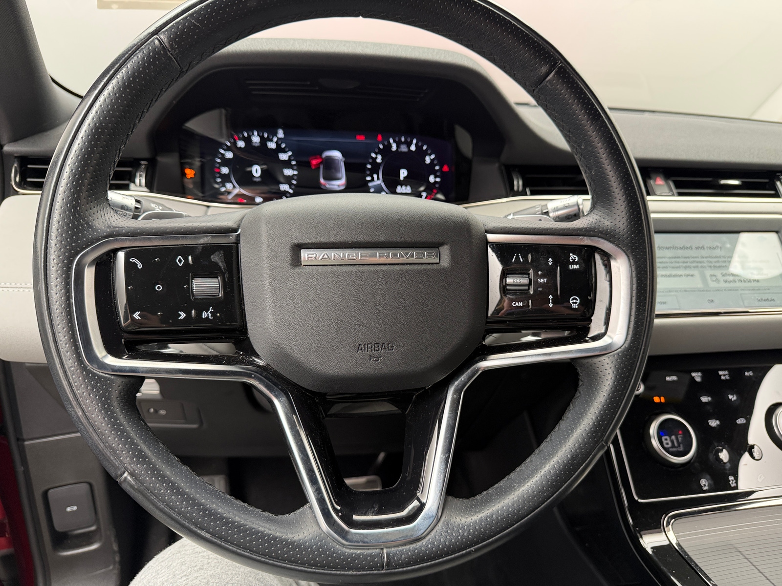 Thumbnail: 2021 Land Rover Range Rover Evoque - 4