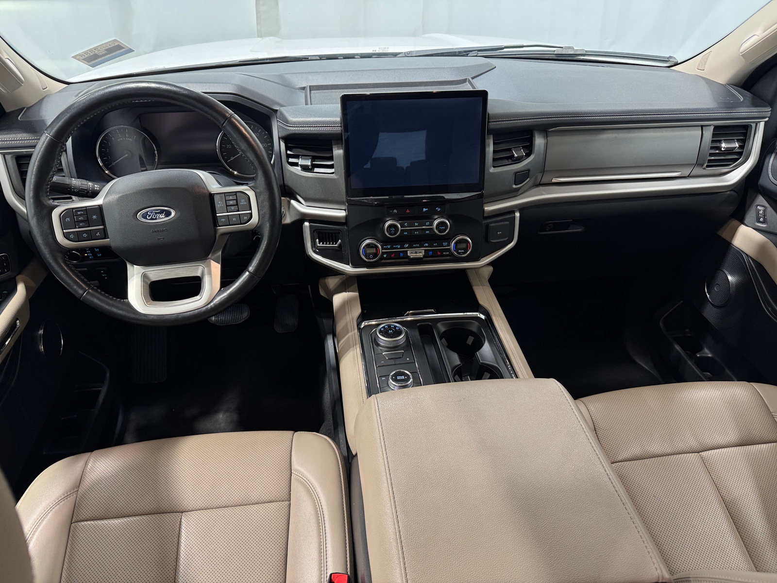 Thumbnail: 2024 Ford Expedition MAX - 3