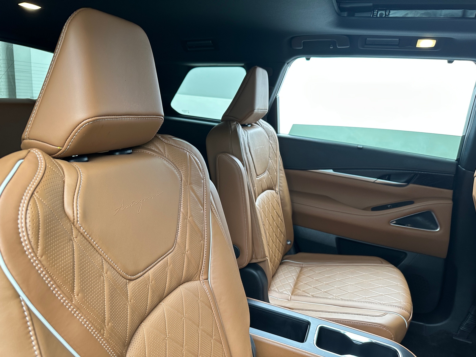 Thumbnail: 2025 INFINITI QX60 - 5