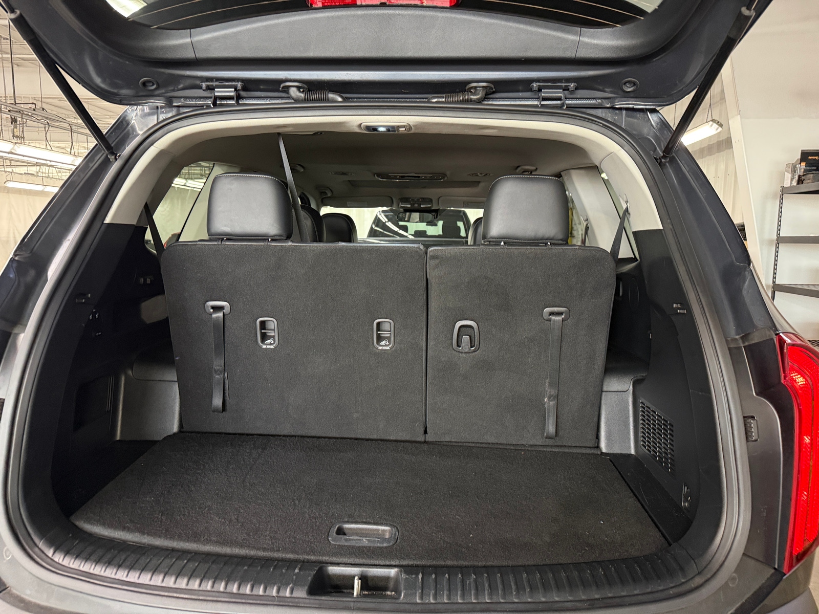 Thumbnail: 2022 Kia Telluride - 6