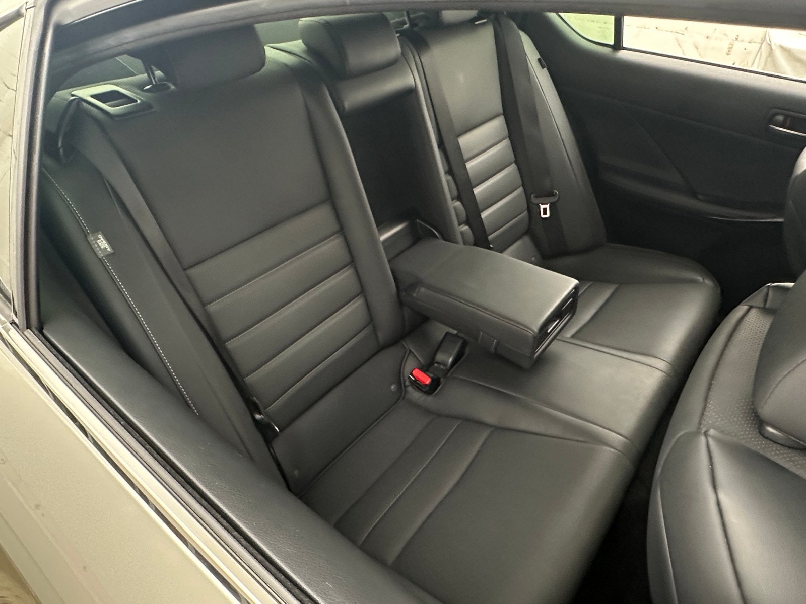 Thumbnail: 2022 Lexus IS - 5