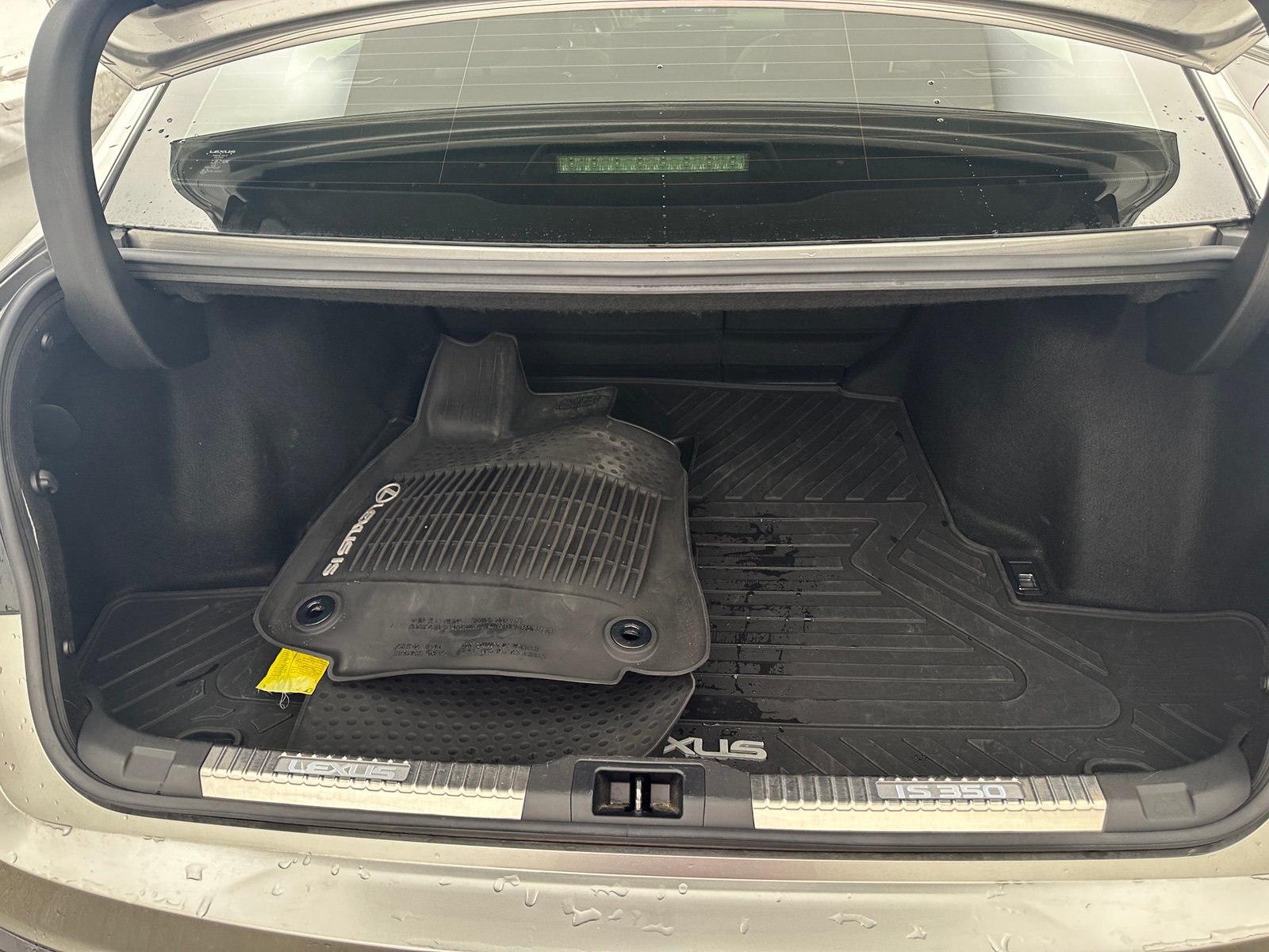 Thumbnail: 2022 Lexus IS - 6