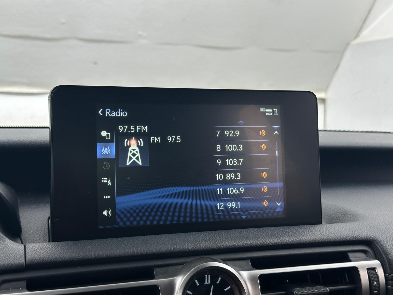 Thumbnail: 2022 Lexus IS - 3