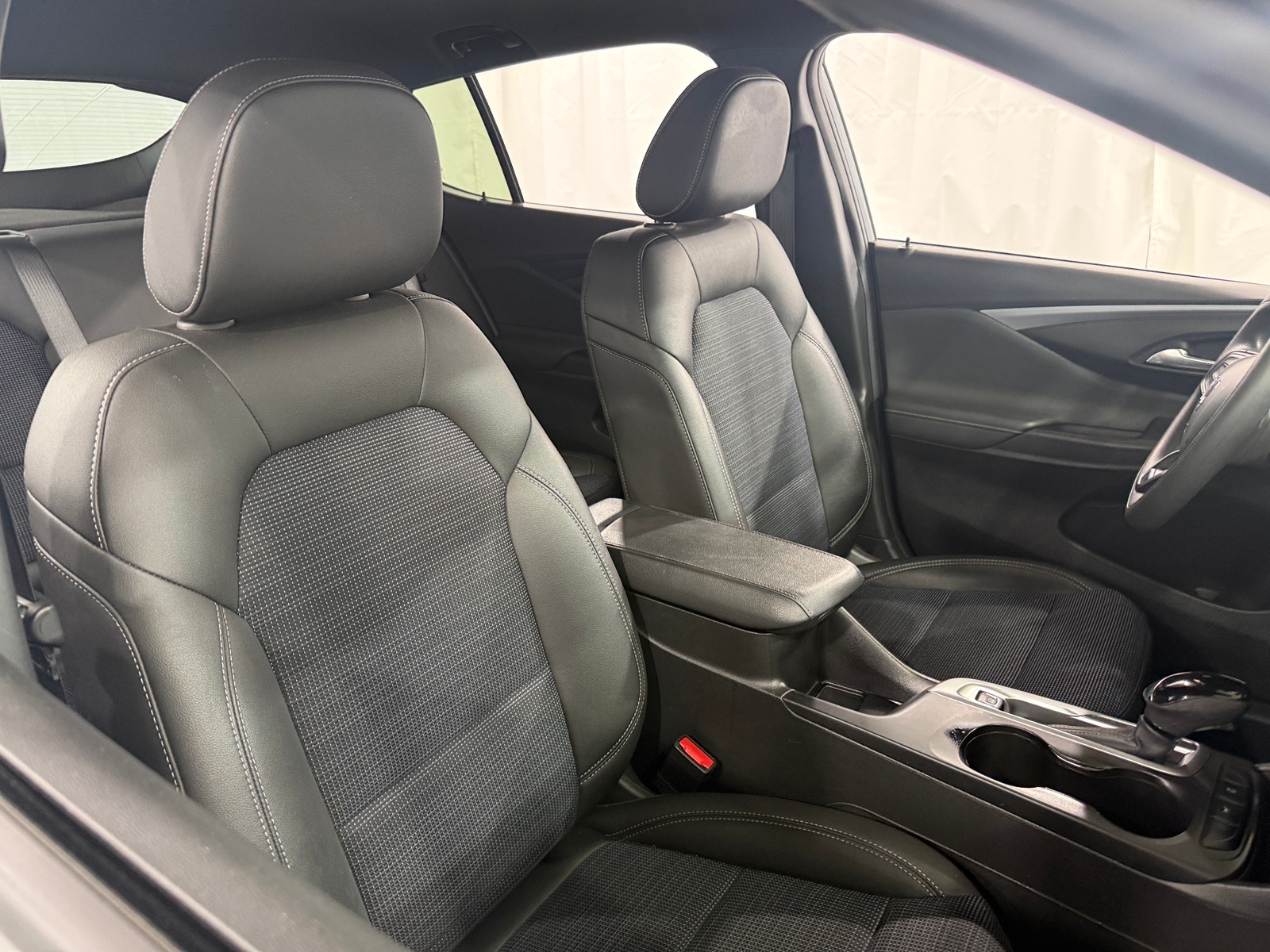 Thumbnail: 2025 Buick Envista - 2