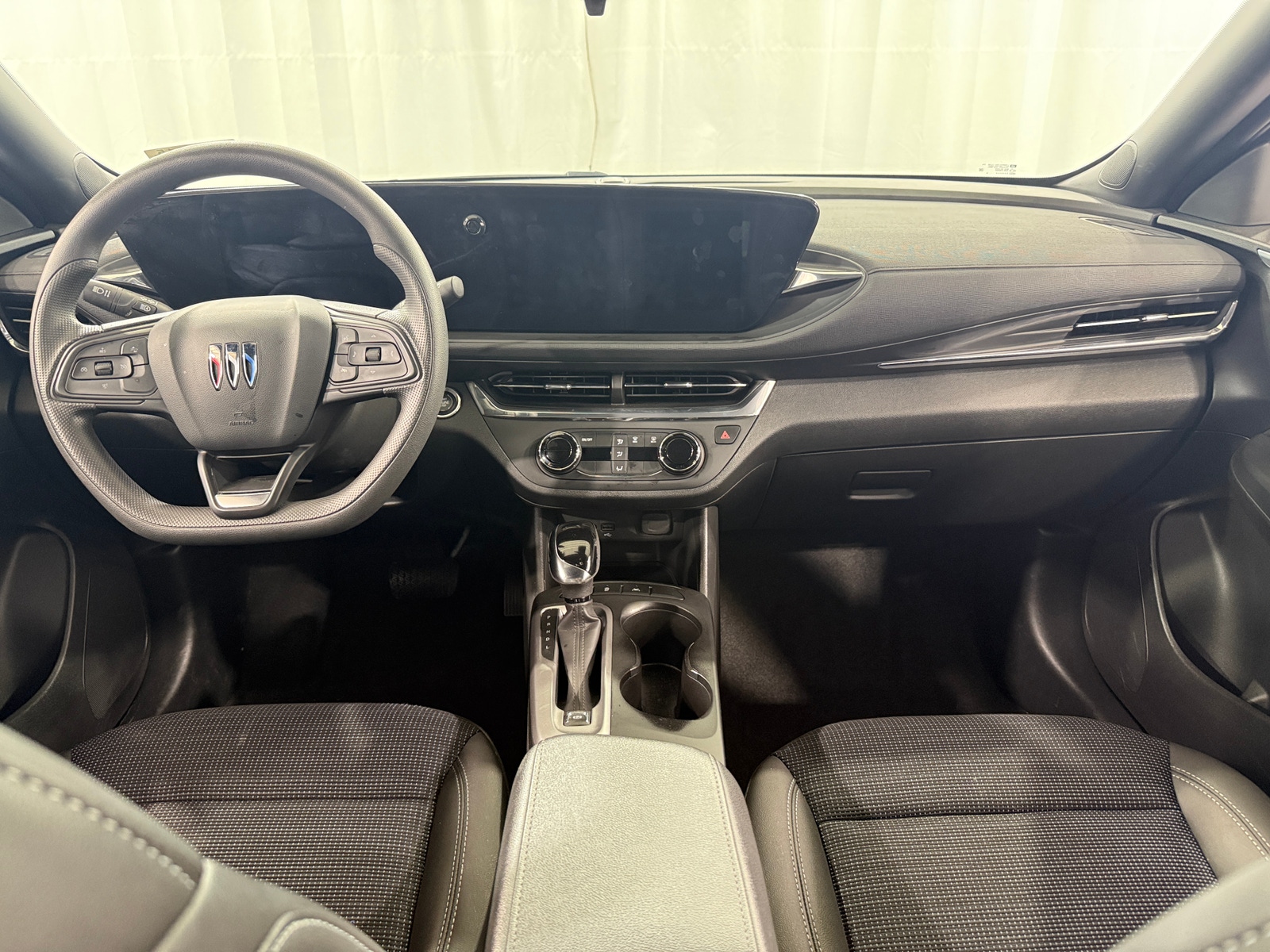 Thumbnail: 2025 Buick Envista - 3