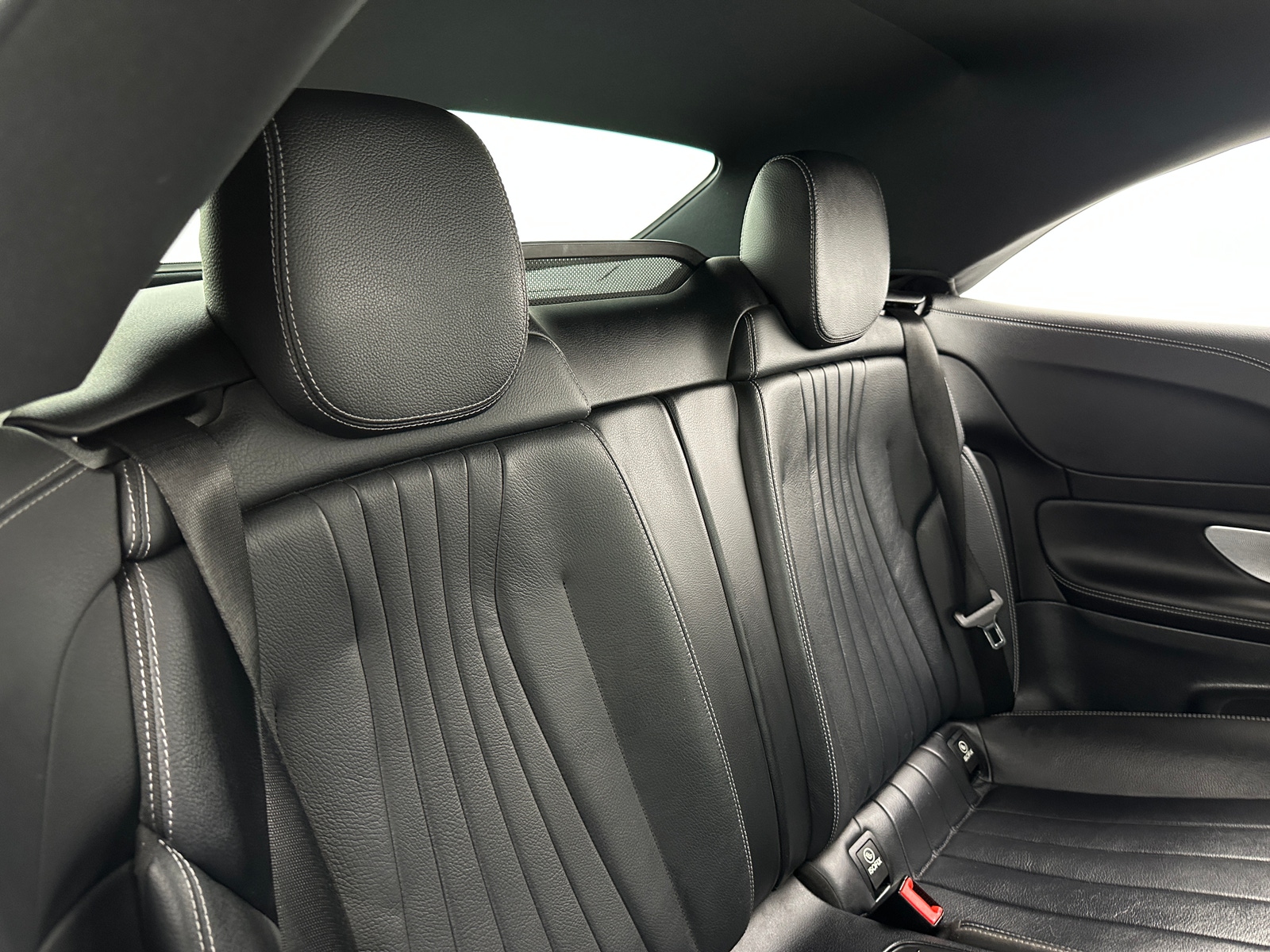 Thumbnail: 2019 Mercedes-Benz E-Class - 4