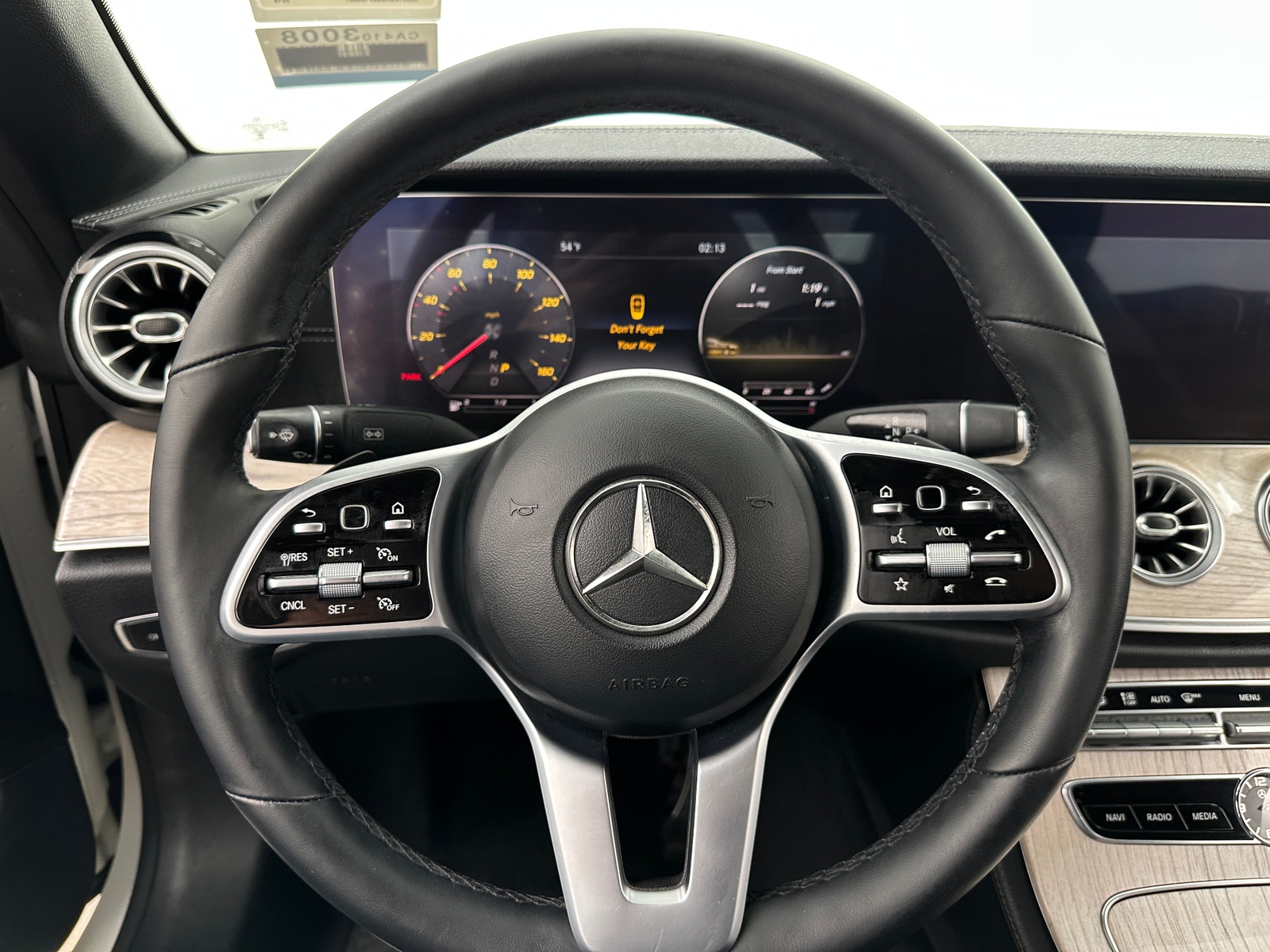 Thumbnail: 2019 Mercedes-Benz E-Class - 3