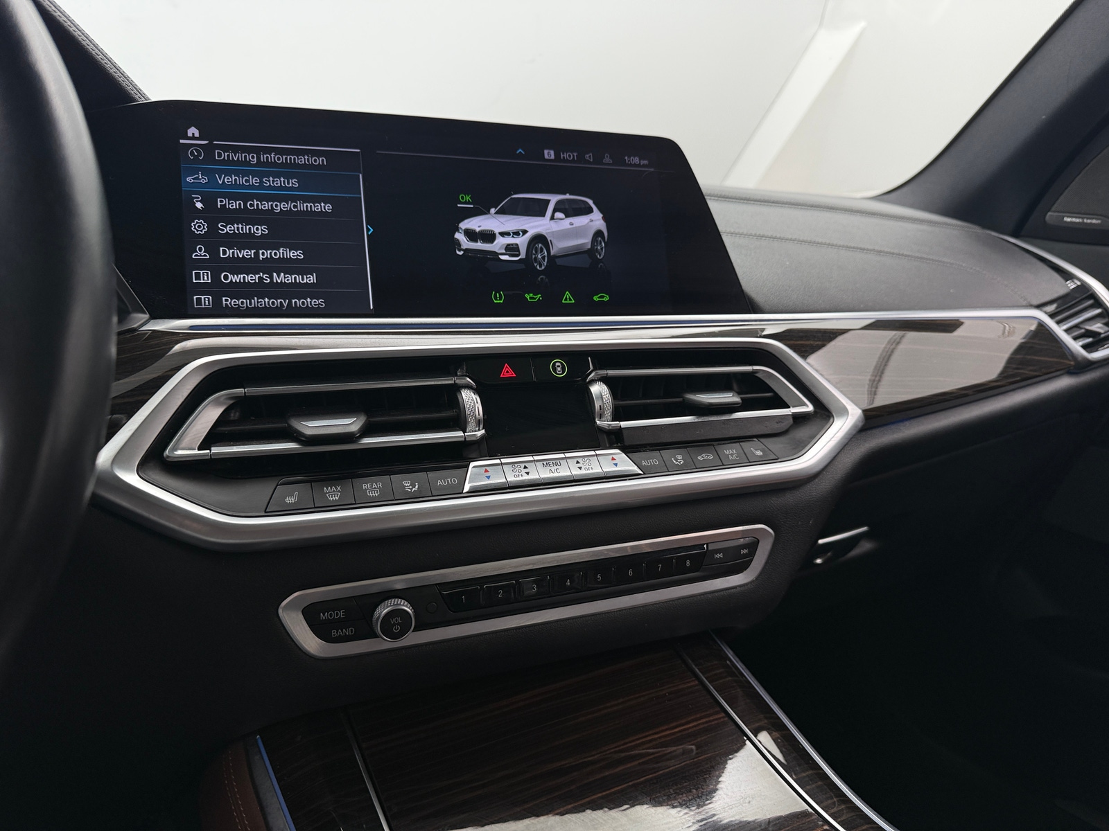 Thumbnail: 2021 BMW X5 - 3