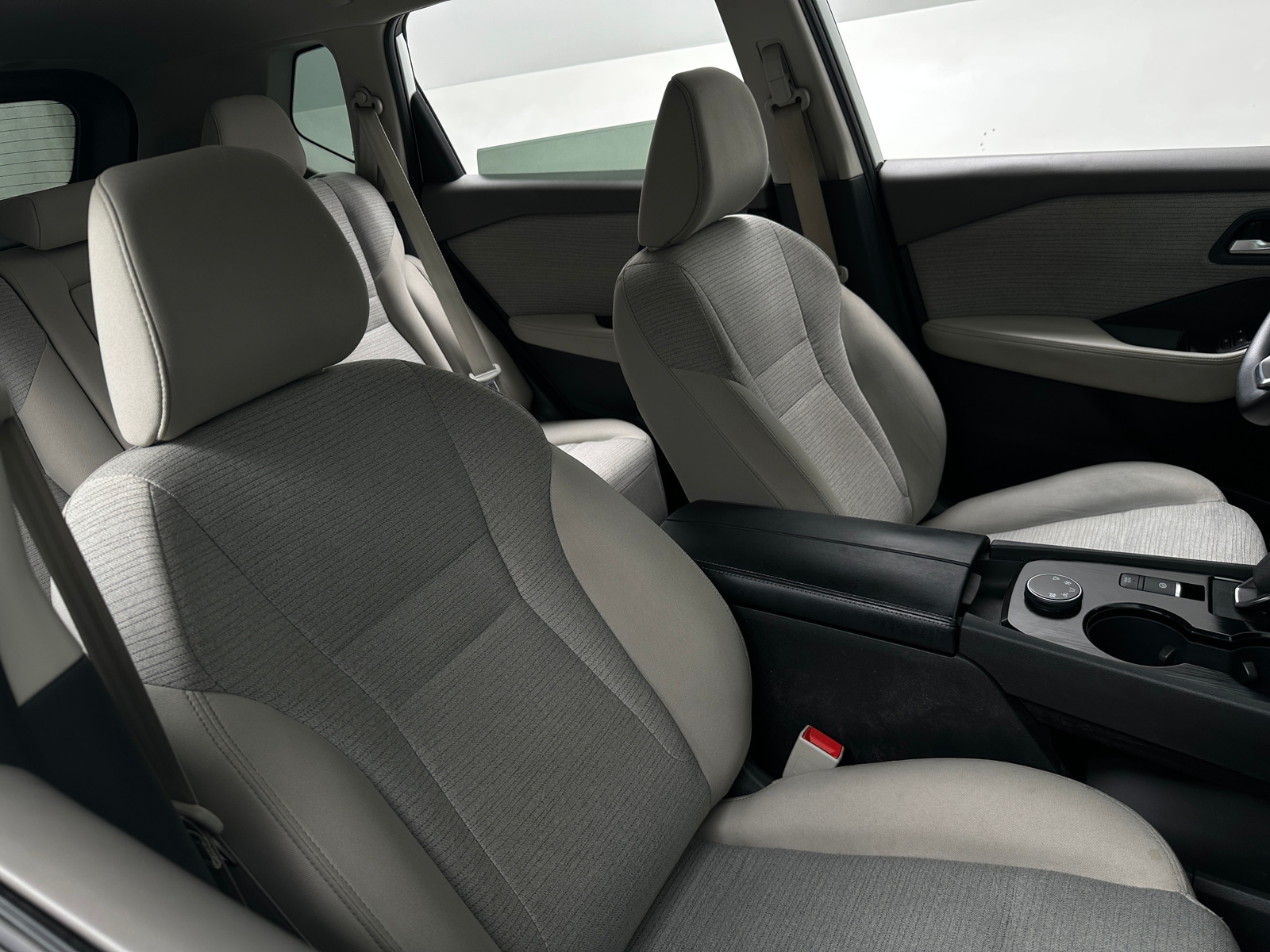 Thumbnail: 2023 Nissan Rogue - 2