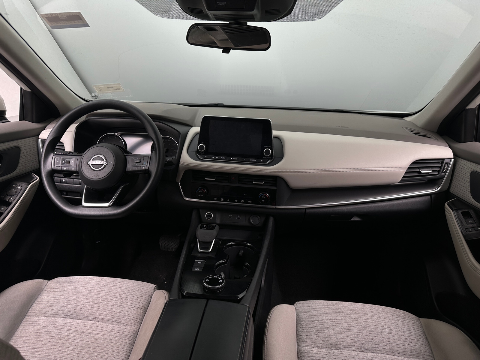 Thumbnail: 2023 Nissan Rogue - 3