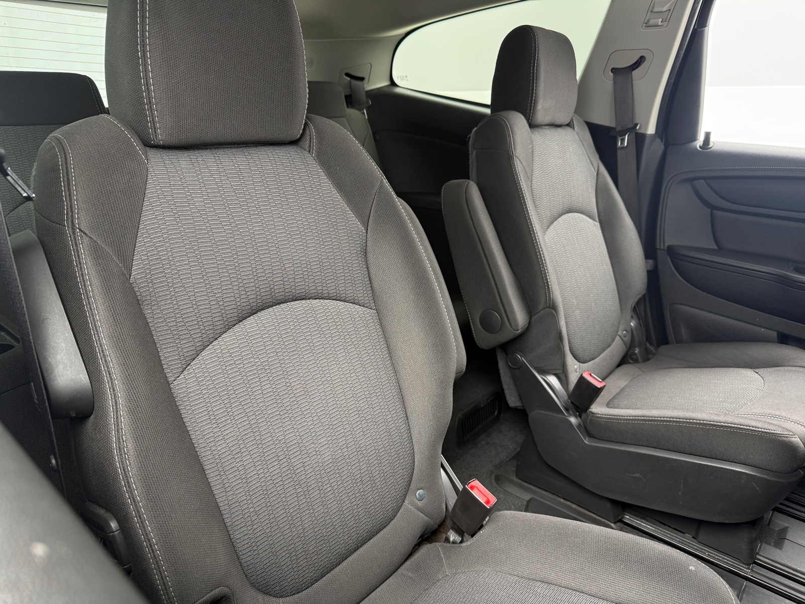 Thumbnail: 2016 Chevrolet Traverse - 6