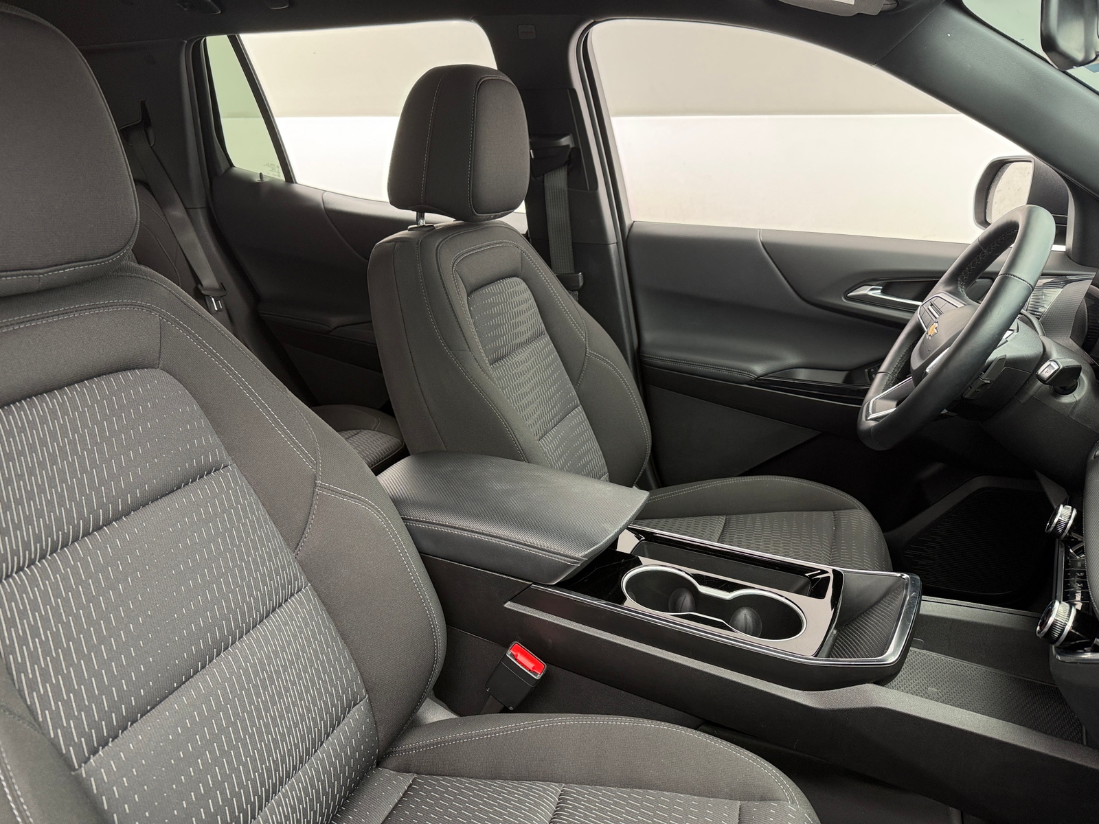 Thumbnail: 2025 Chevrolet Equinox - 2