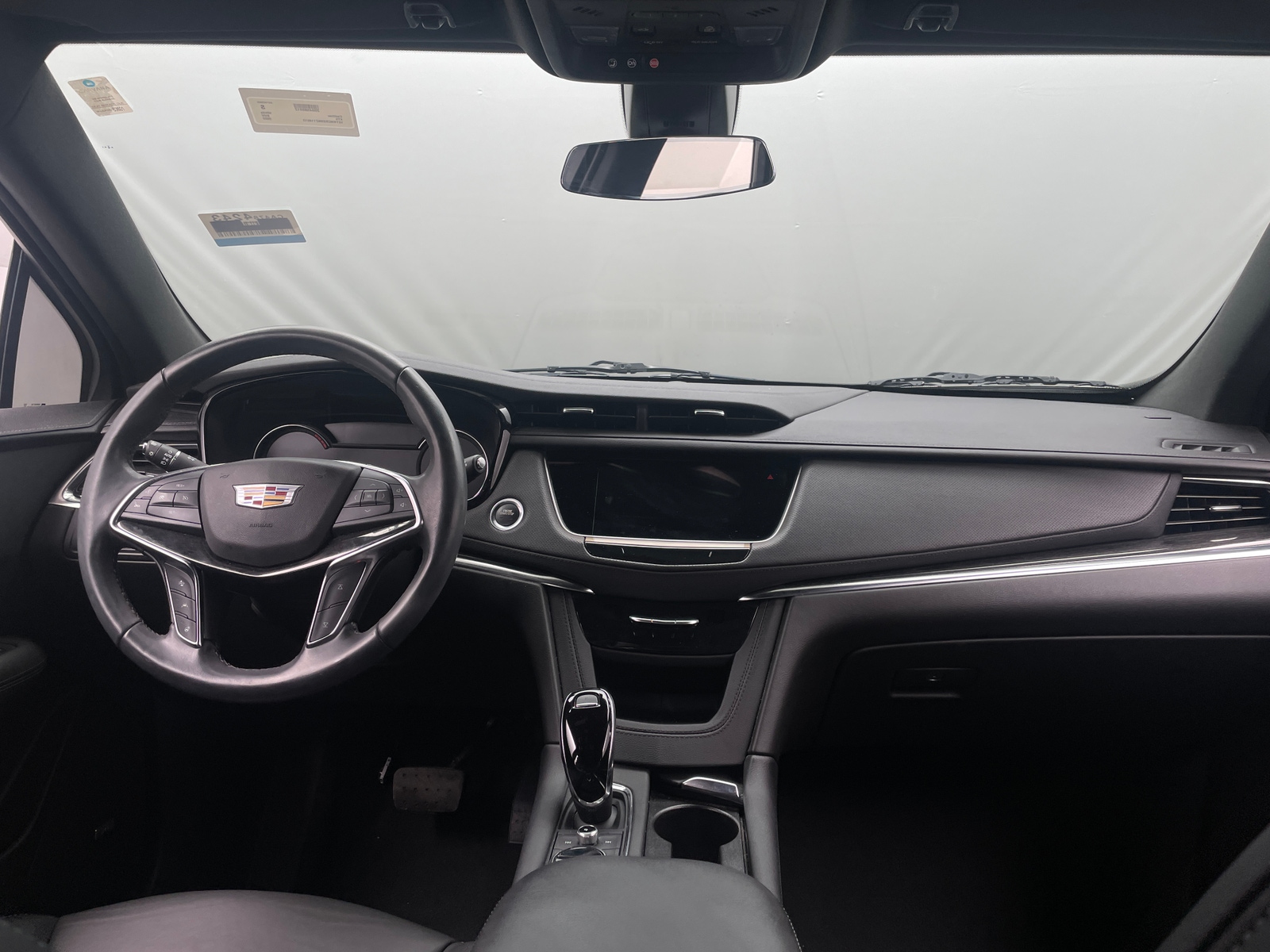 Thumbnail: 2022 Cadillac XT5 - 2