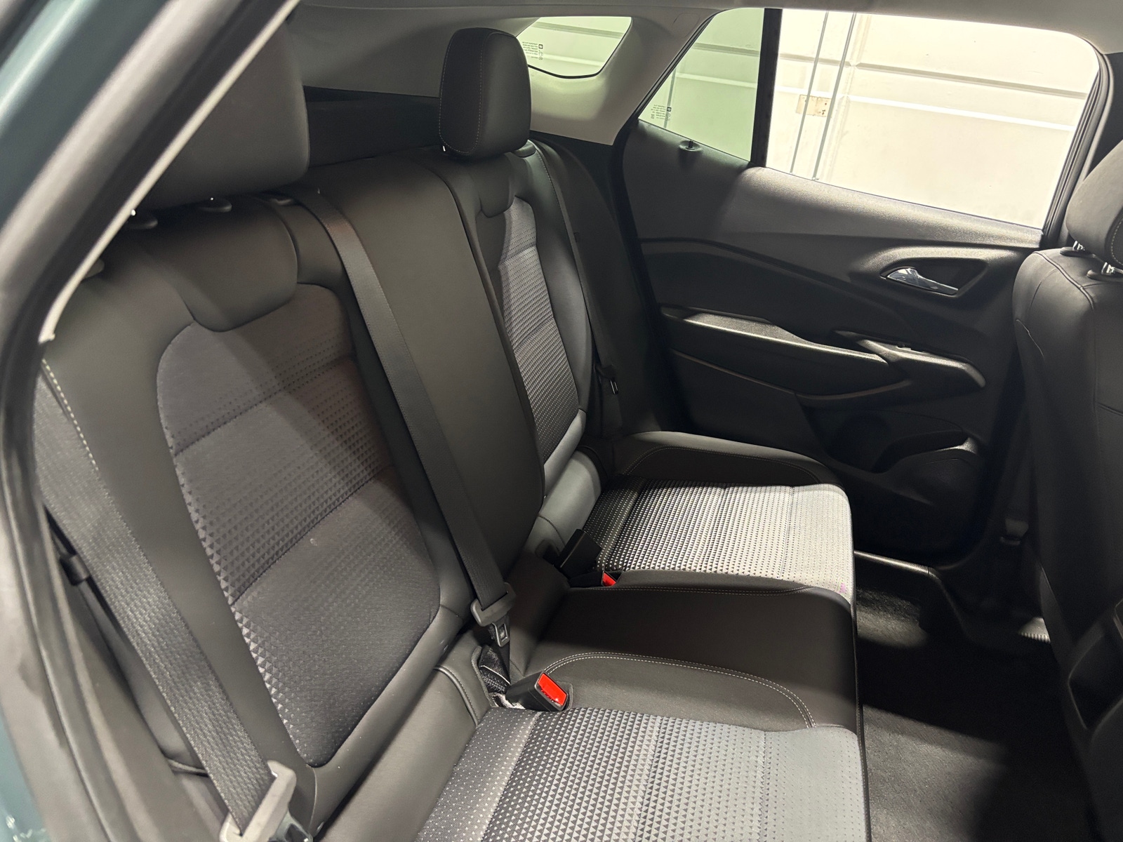 Thumbnail: 2025 Chevrolet Trax - 6