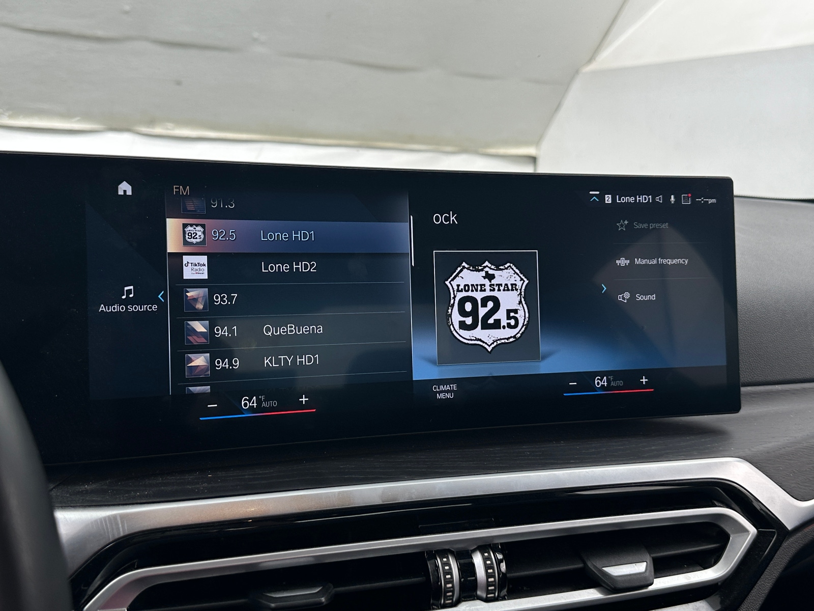 Thumbnail: 2024 BMW 3 Series - 3