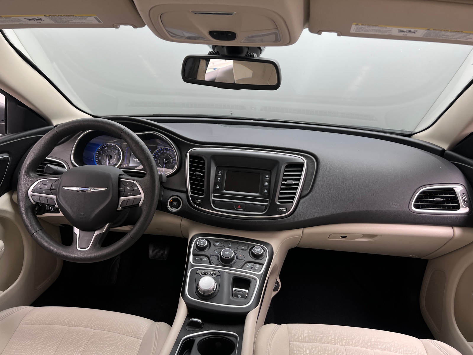 Thumbnail: 2016 Chrysler 200 - 3