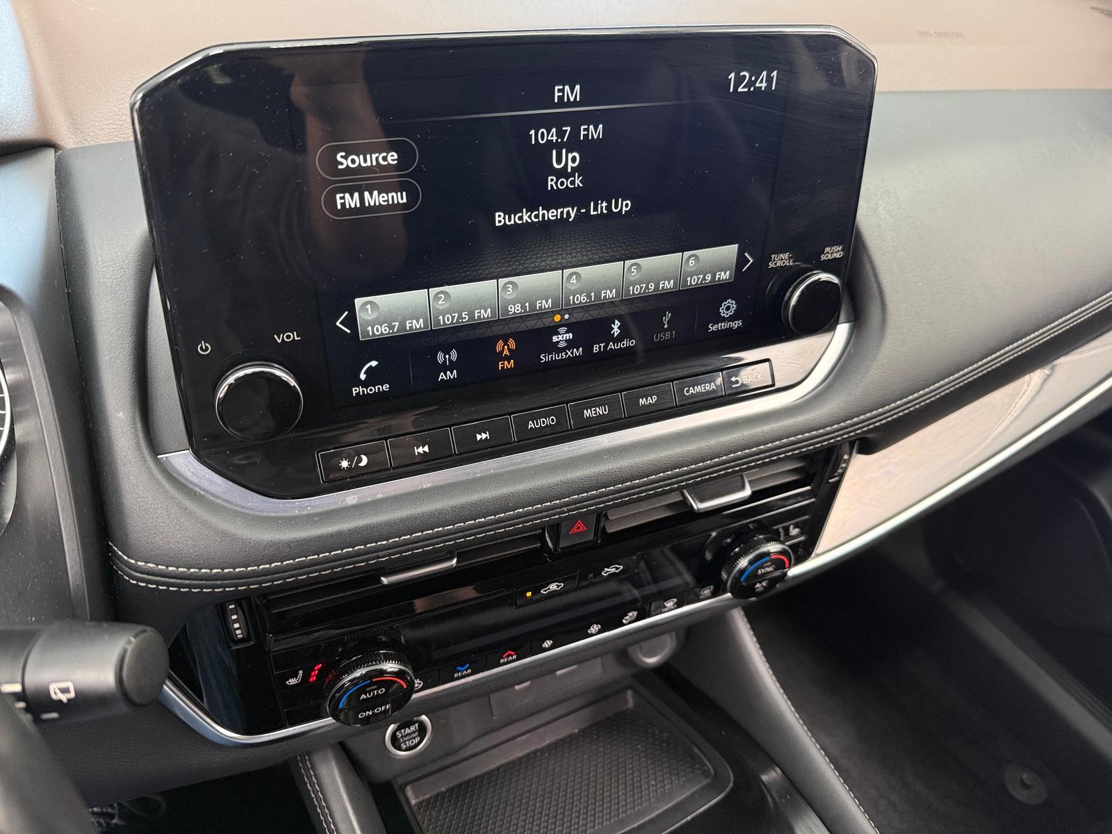 Thumbnail: 2023 Nissan Rogue - 3