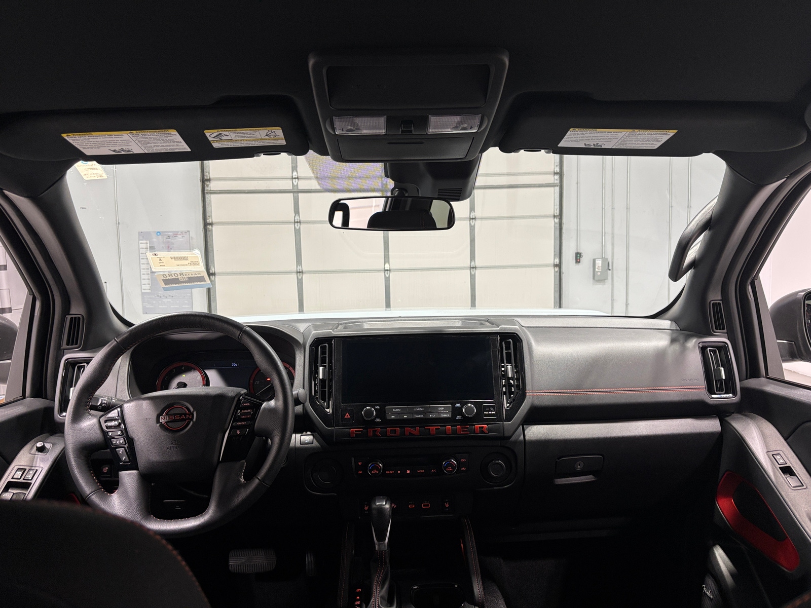 Thumbnail: 2025 Nissan Frontier - 2