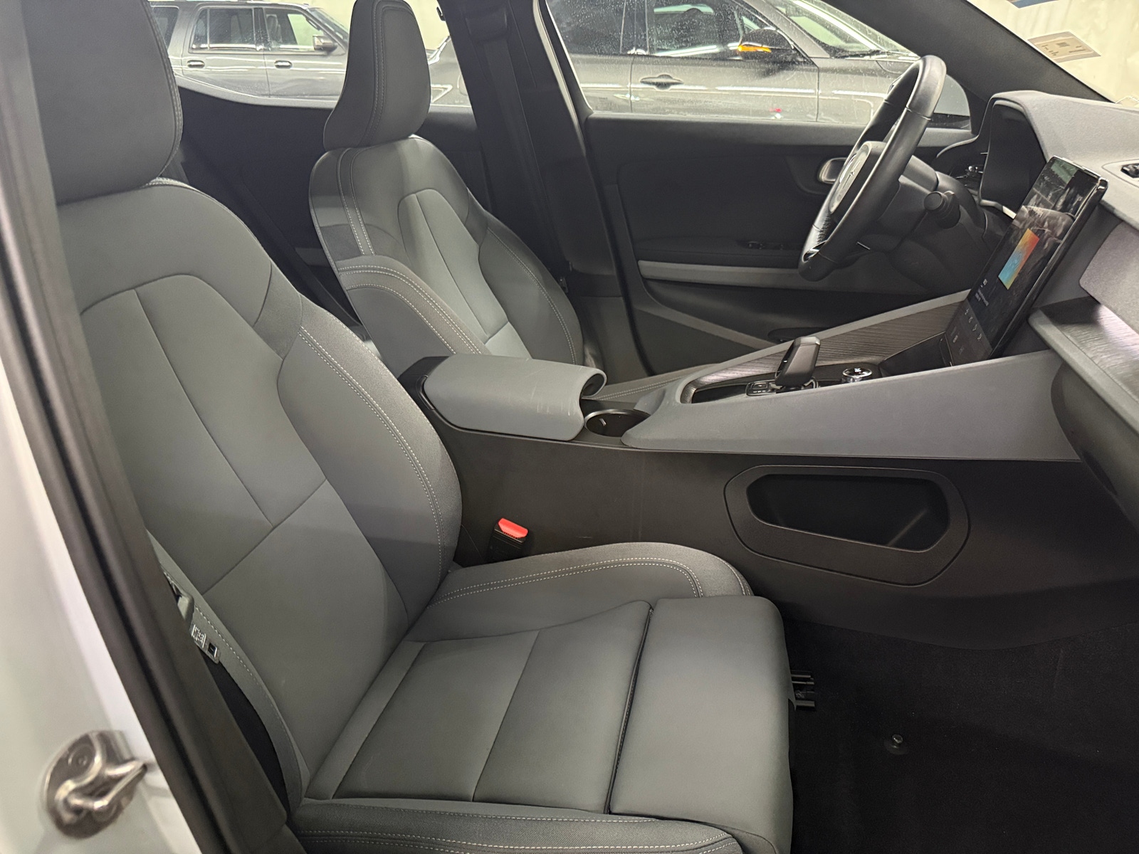 Thumbnail: 2023 Polestar 2 - 2