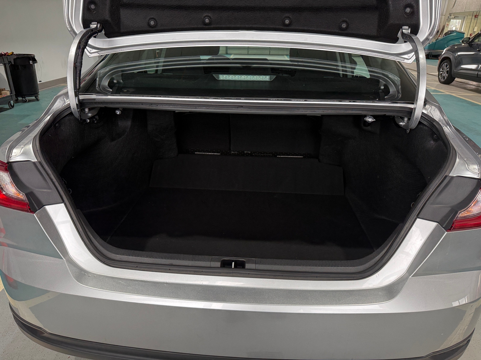 Thumbnail: 2025 Toyota Camry - 7