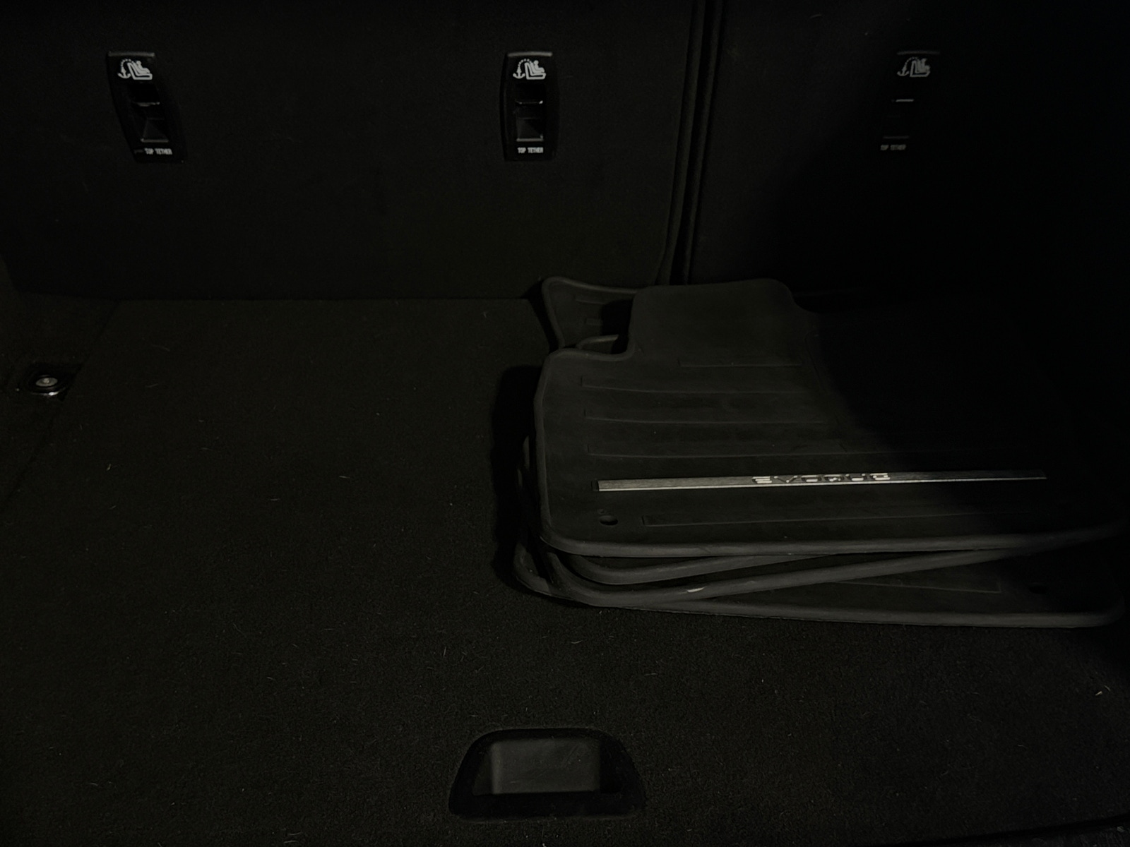 Thumbnail: 2017 Land Rover Range Rover Evoque - 6