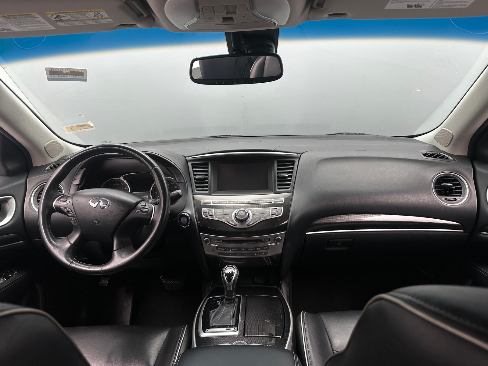 Thumbnail: 2016 INFINITI QX60 - 2