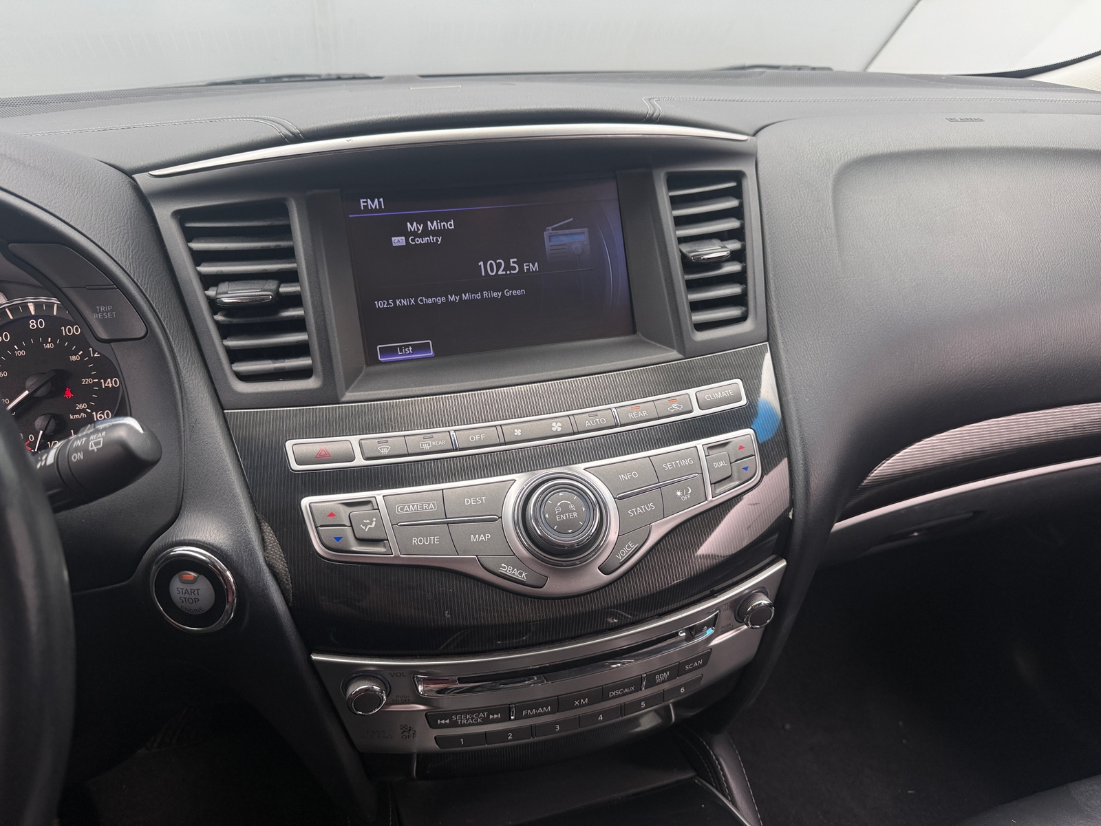 Thumbnail: 2016 INFINITI QX60 - 3