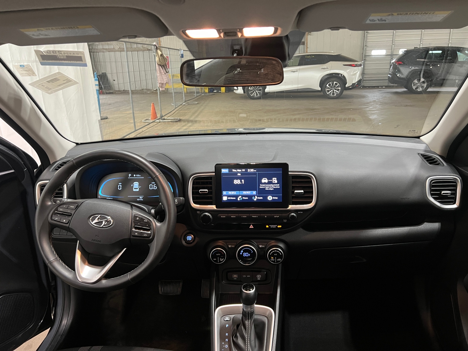 Thumbnail: 2025 Hyundai Venue - 3