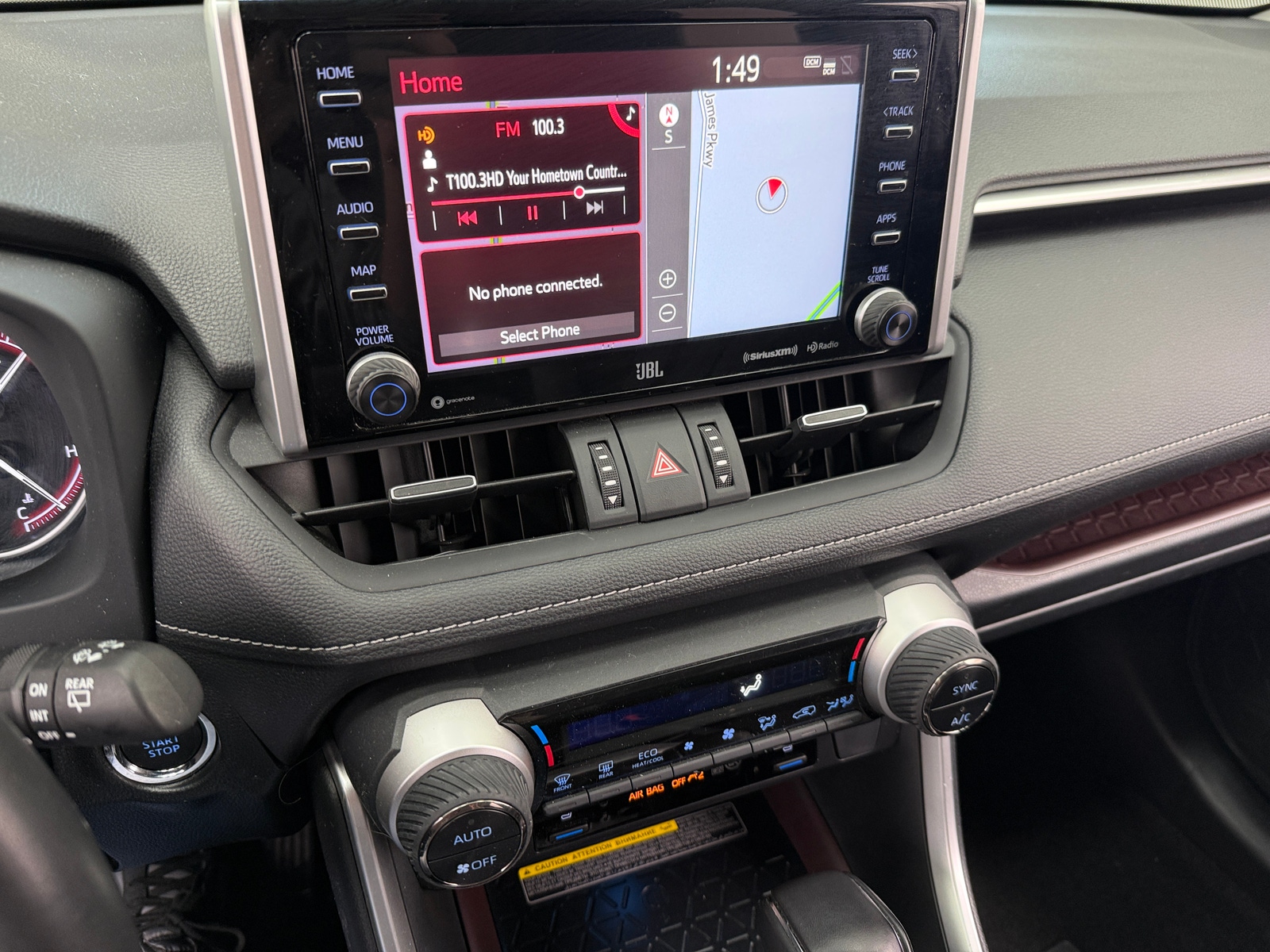 Thumbnail: 2021 Toyota RAV4 - 3