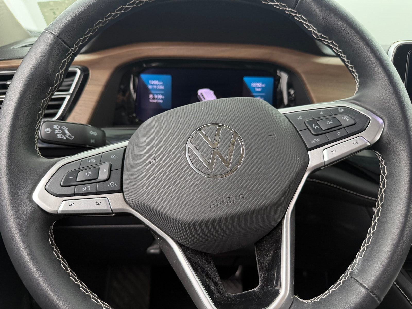 Thumbnail: 2025 Volkswagen Atlas - 4