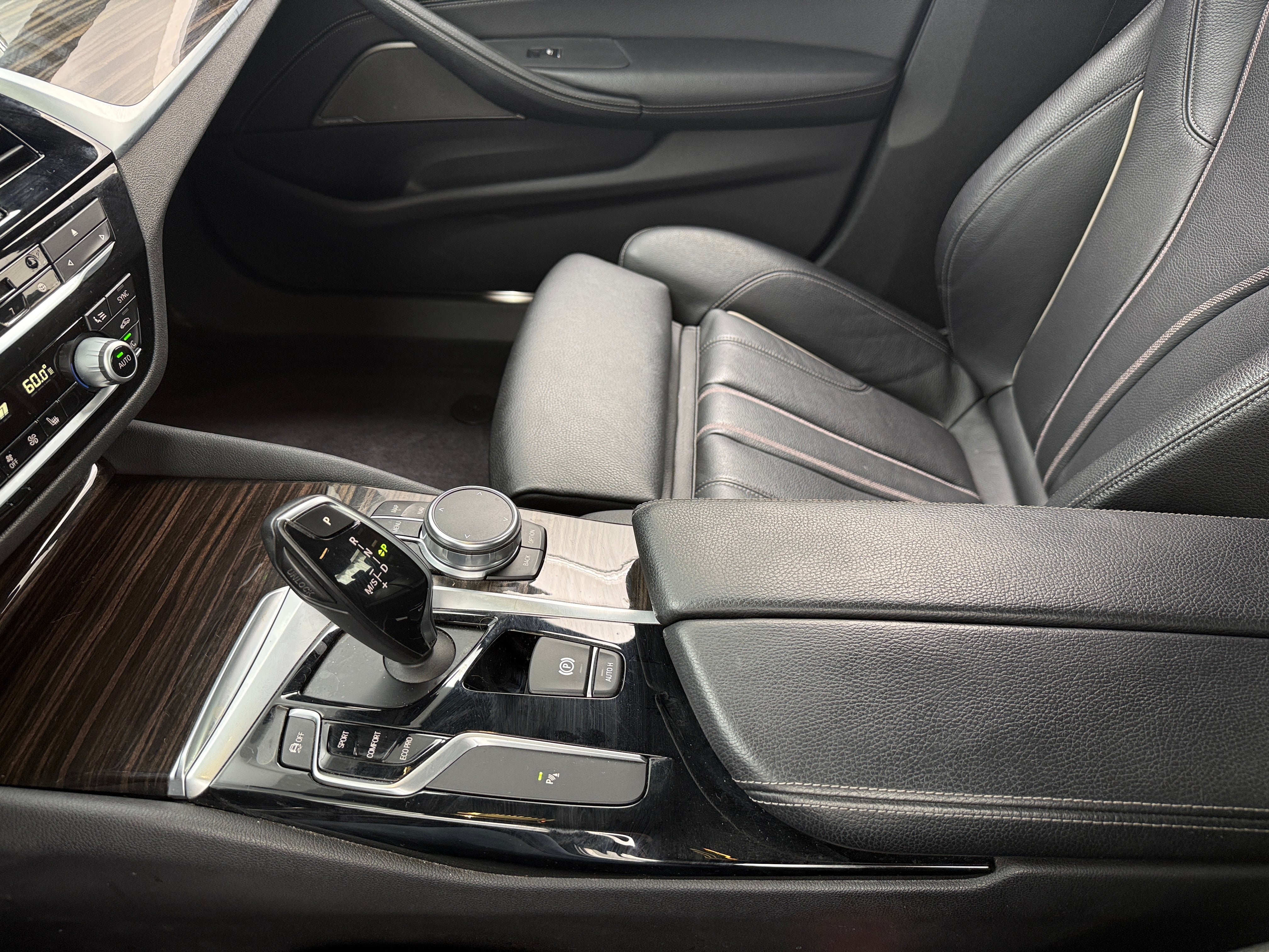 2017 BMW 5 Series