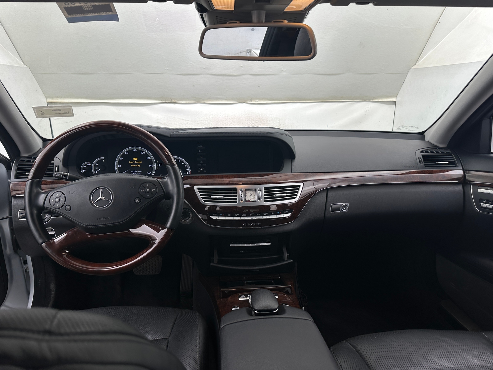 Thumbnail: 2012 Mercedes-Benz S-Class - 2