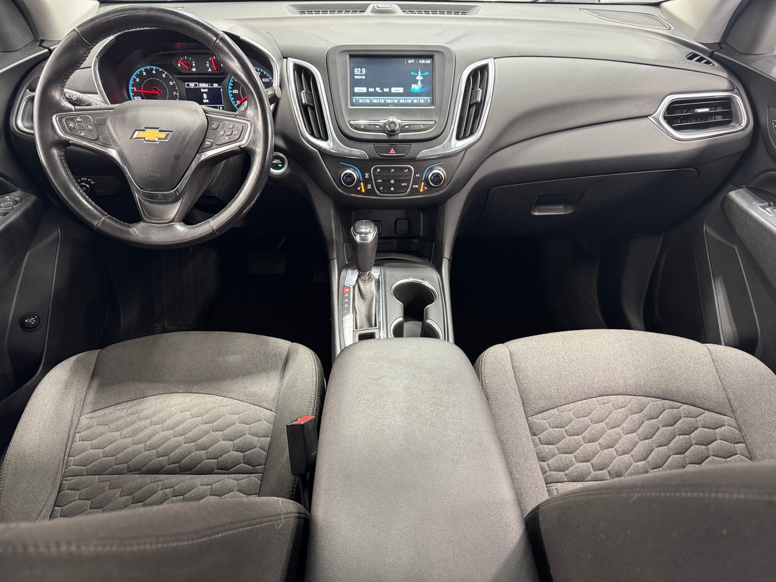 Thumbnail: 2018 Chevrolet Equinox - 3