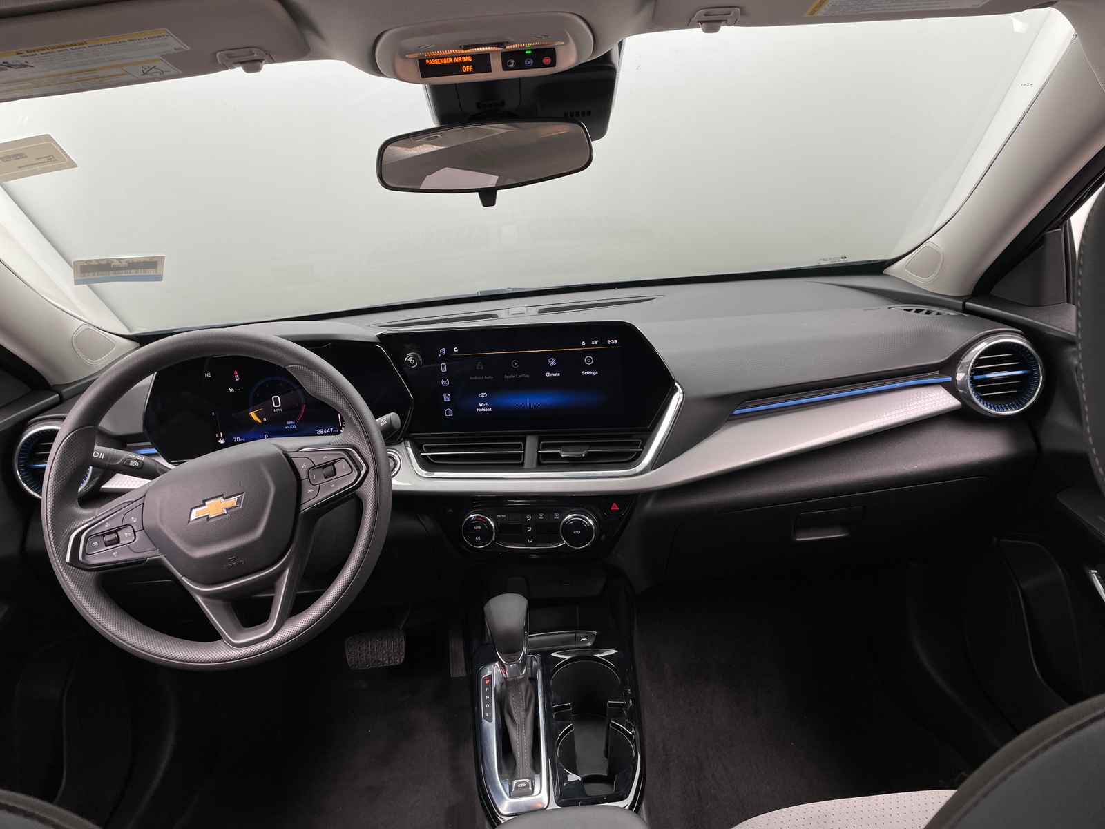 Thumbnail: 2025 Chevrolet Trax - 3