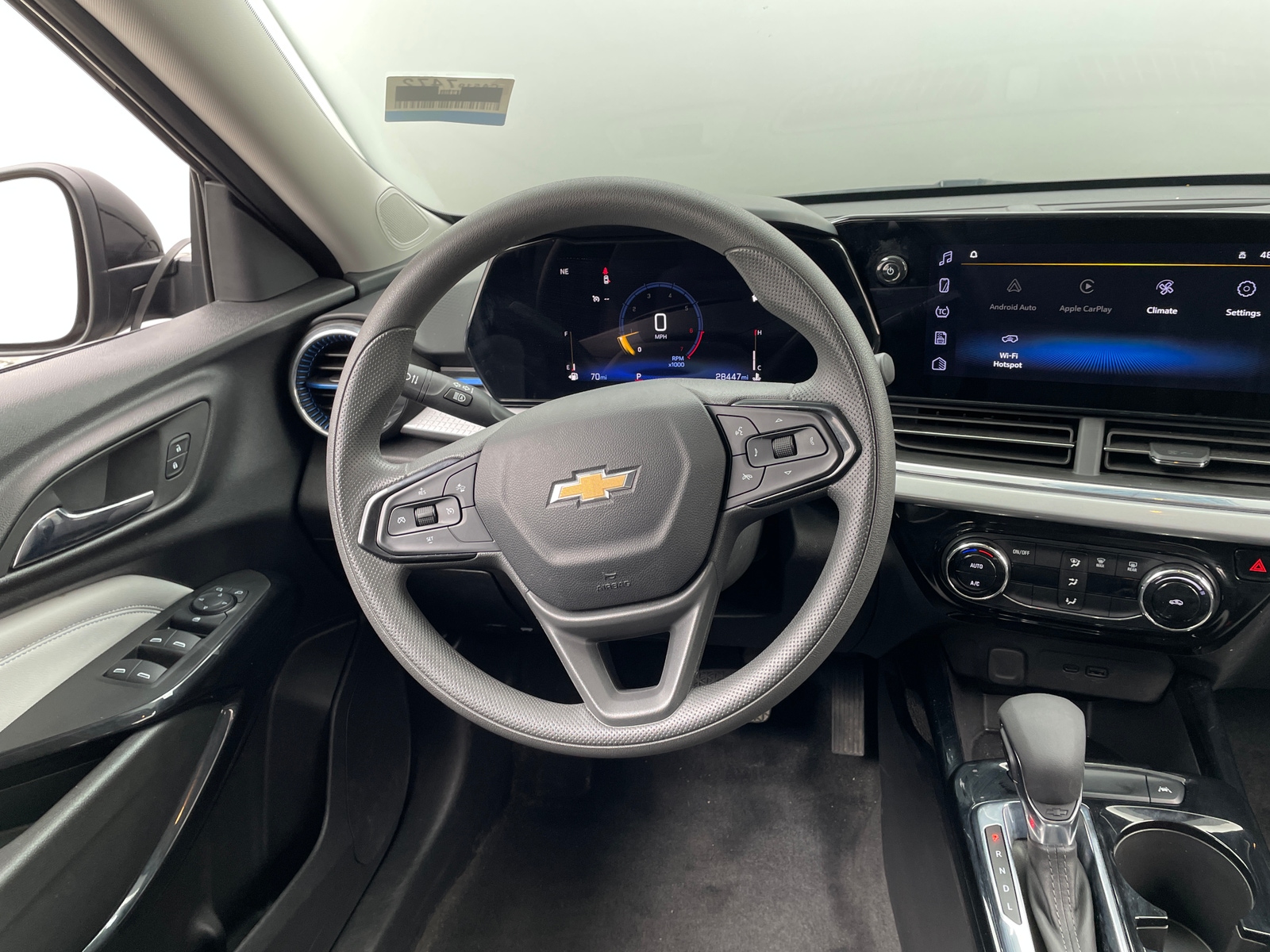 Thumbnail: 2025 Chevrolet Trax - 5